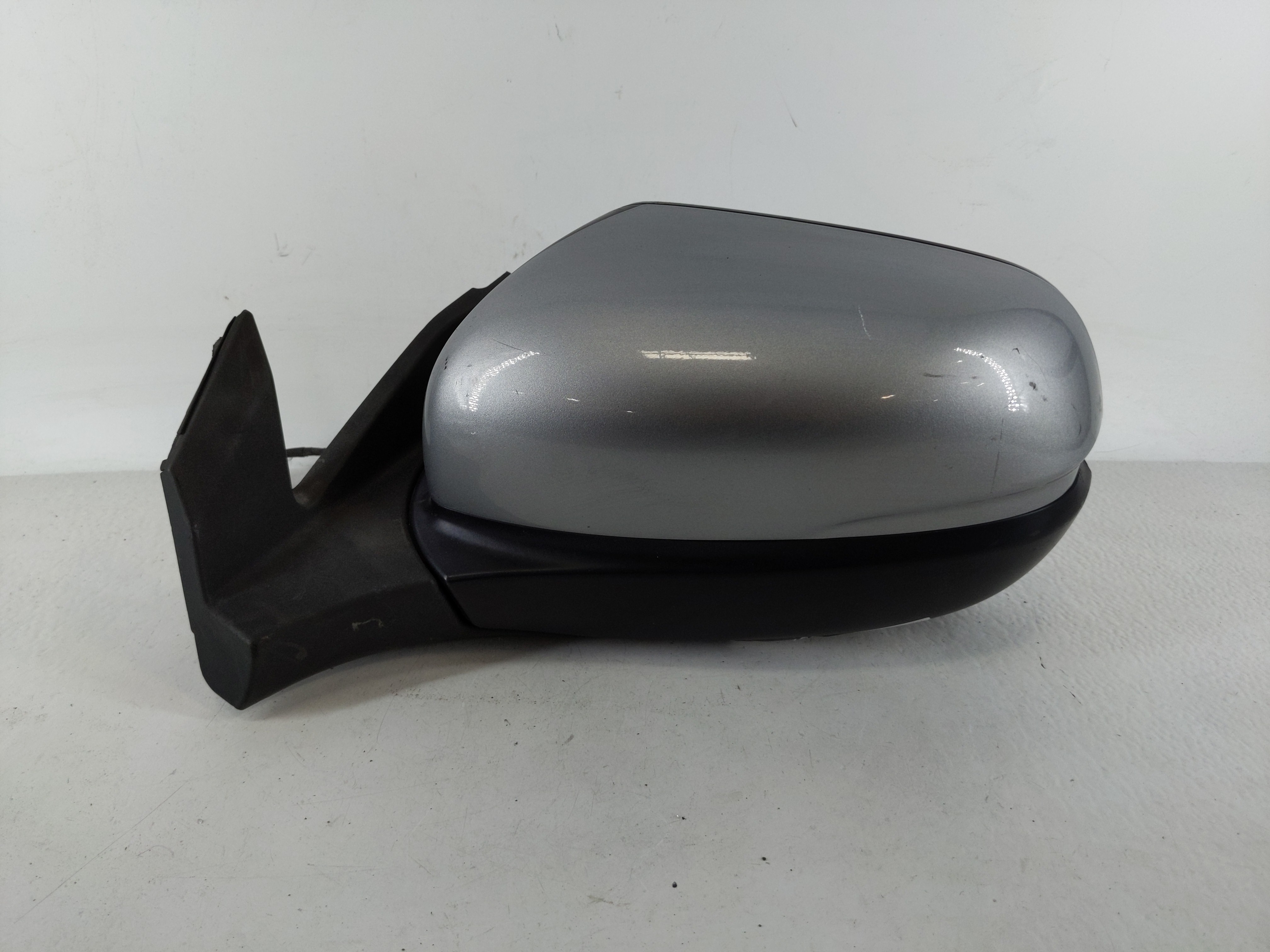 Picture of 2016-2016 Honda Pilot Driver Left Side View Power Door Mirror Silver 1123988