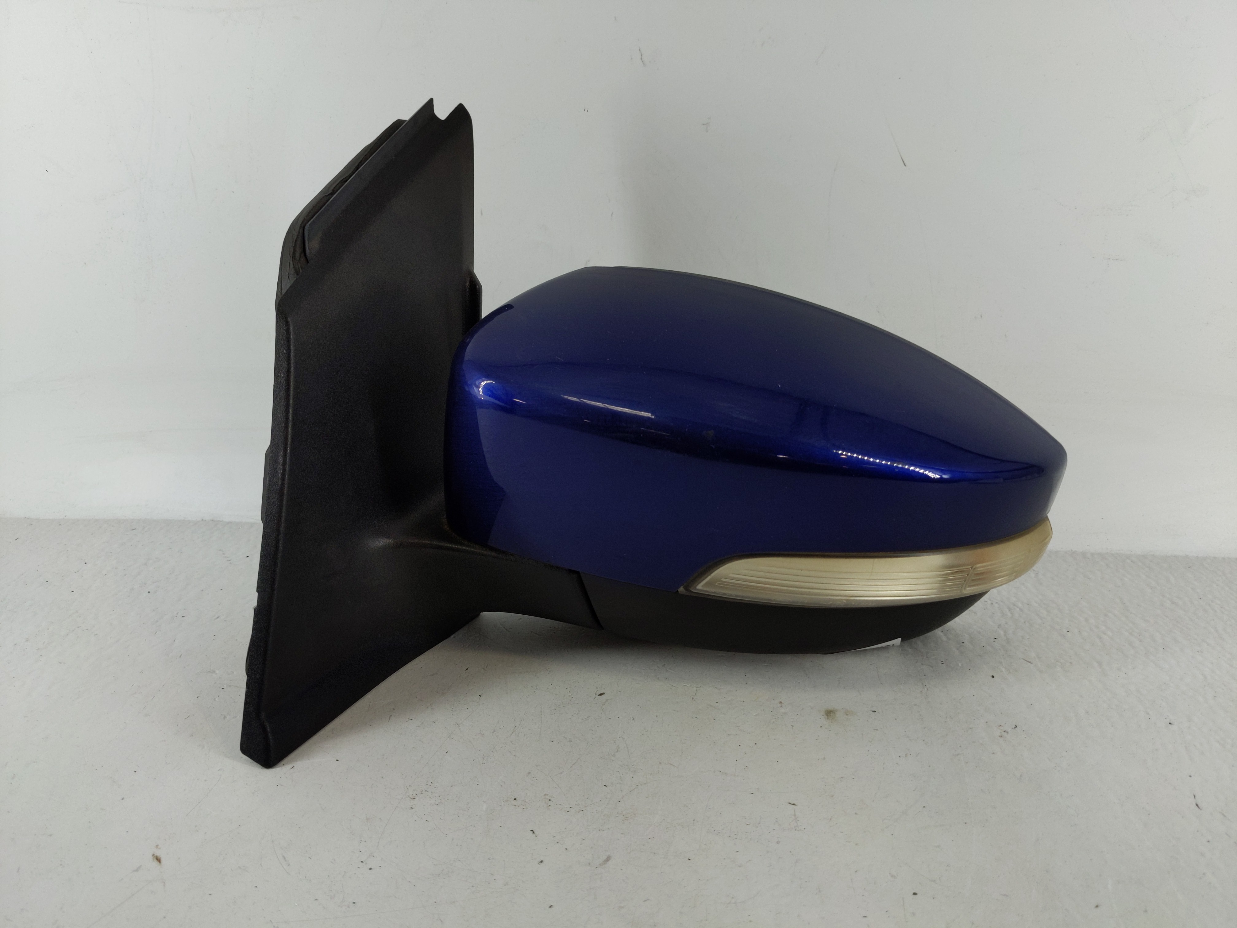 Picture of 2013-2016 Ford Escape Driver Left Side View Power Door Mirror Blue 1123990