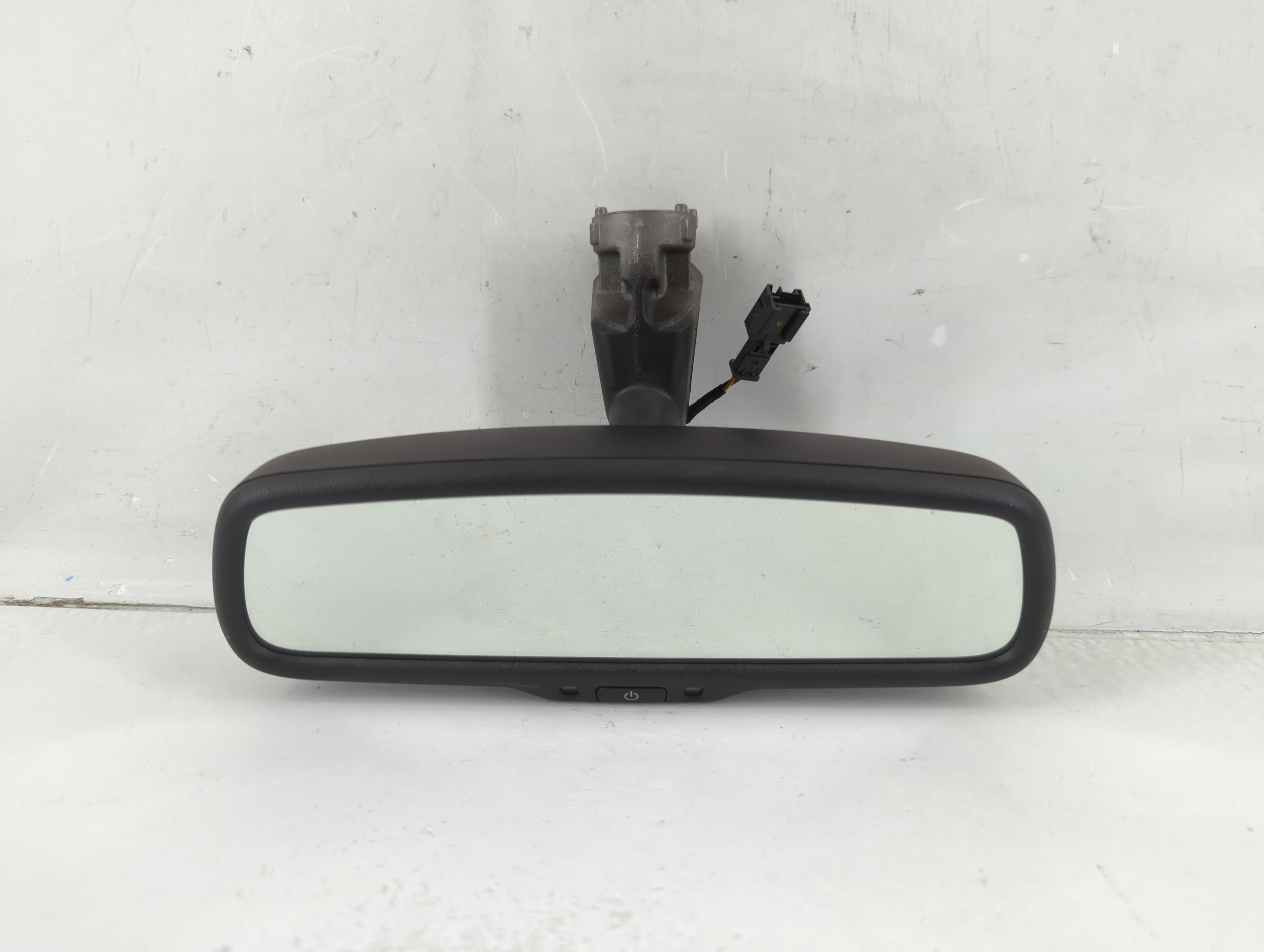 2015-2022 Jeep Renegade Interior Rear View Mirror Oem 1124129 - Oemusedautoparts1.com
