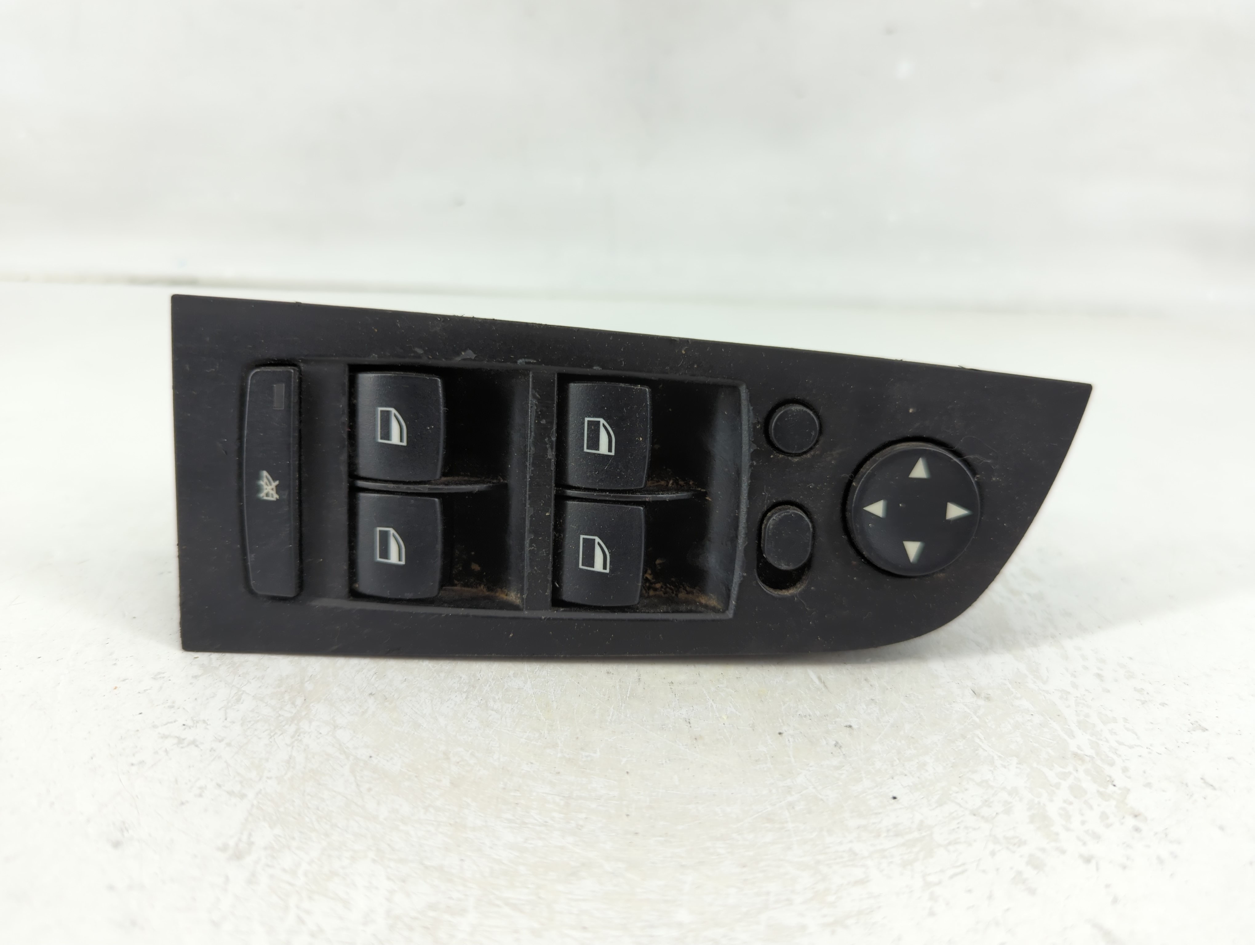 Picture of 2006-2006 Bmw 325i Driver Left Door Master Power Window Switch 1124157