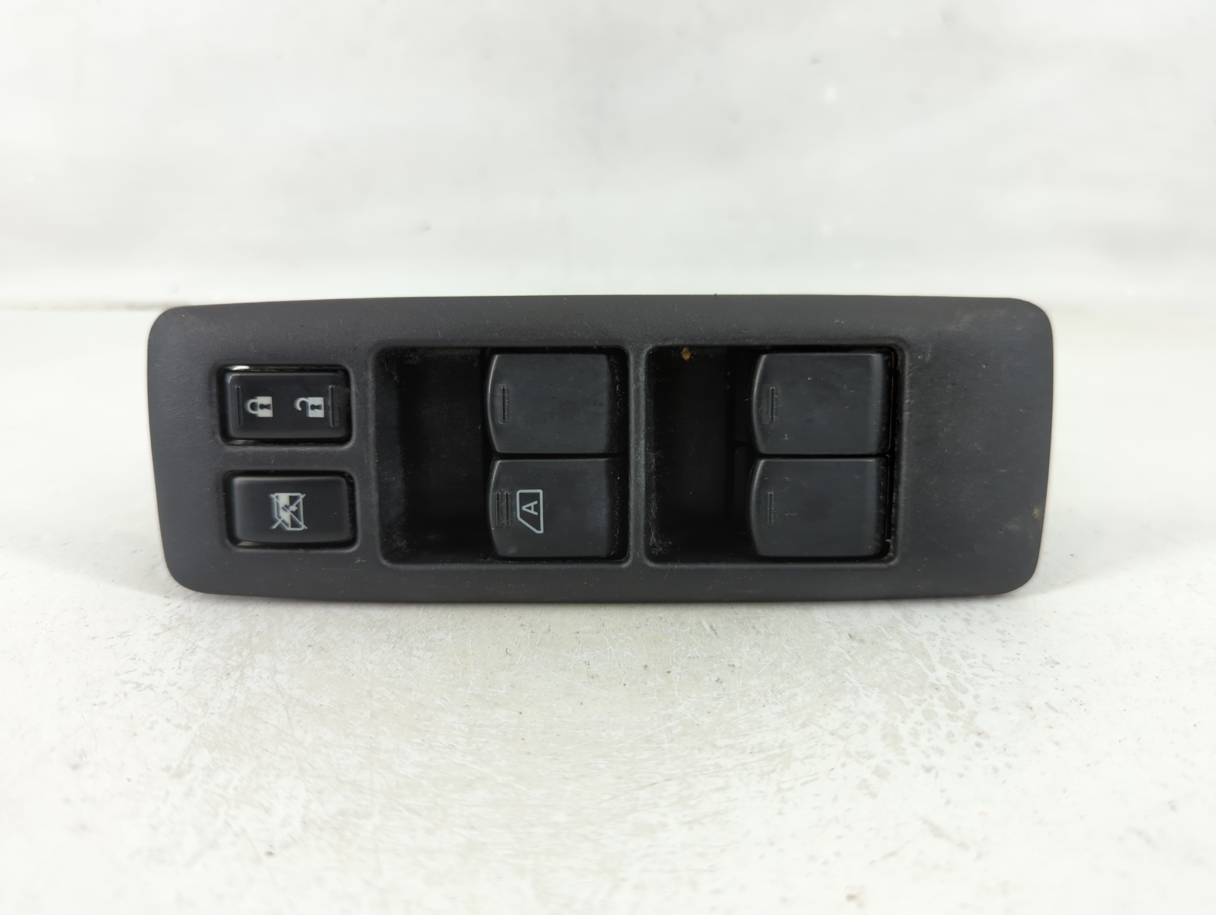 2011-2015 Nissan Rogue Driver Left Door Master Power Window Switch 1124240 - Oemusedautoparts1.com