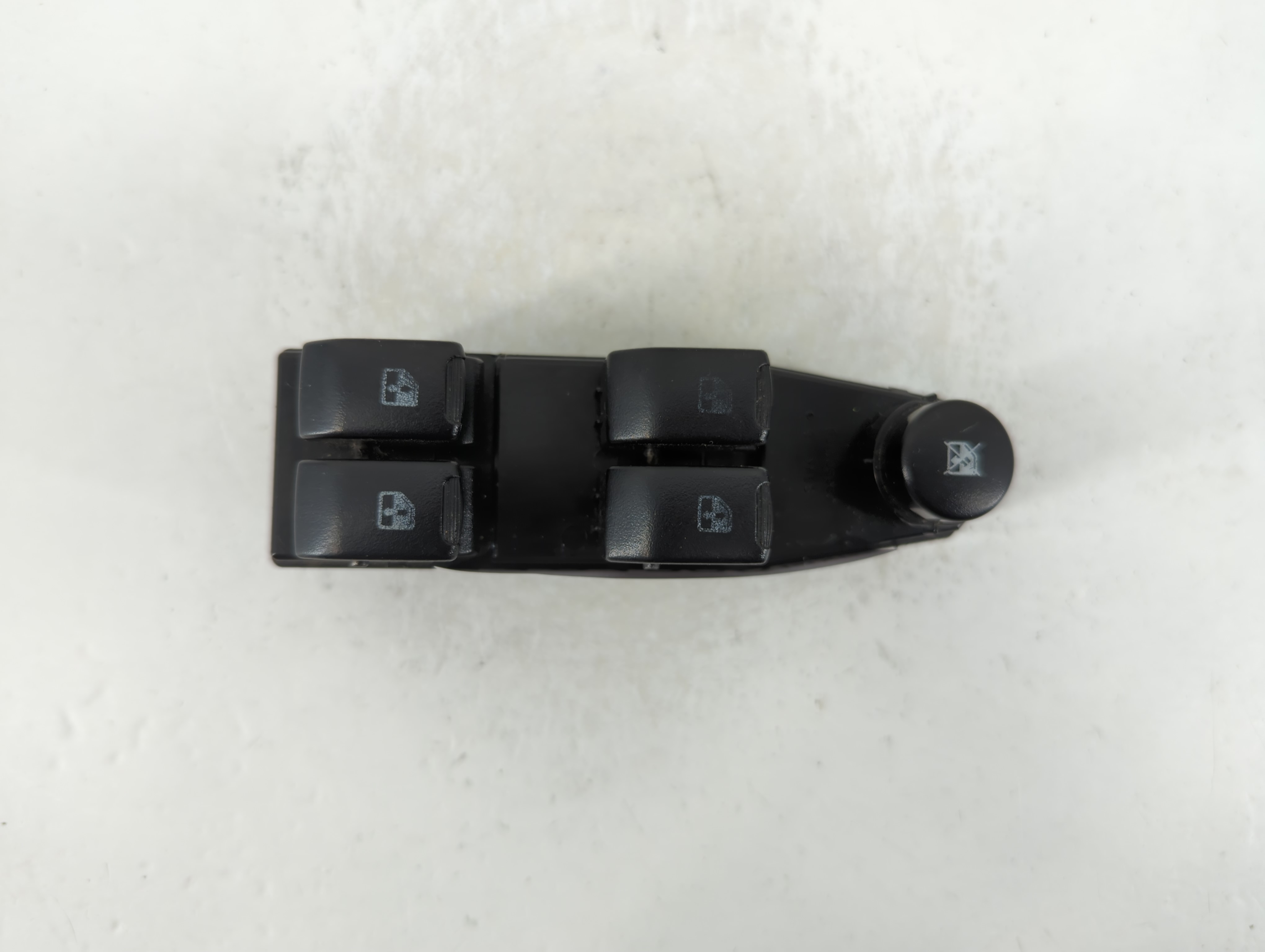 Picture of 2013-2016 Chevrolet Spark Driver Left Door Master Power Window Switch 1124290