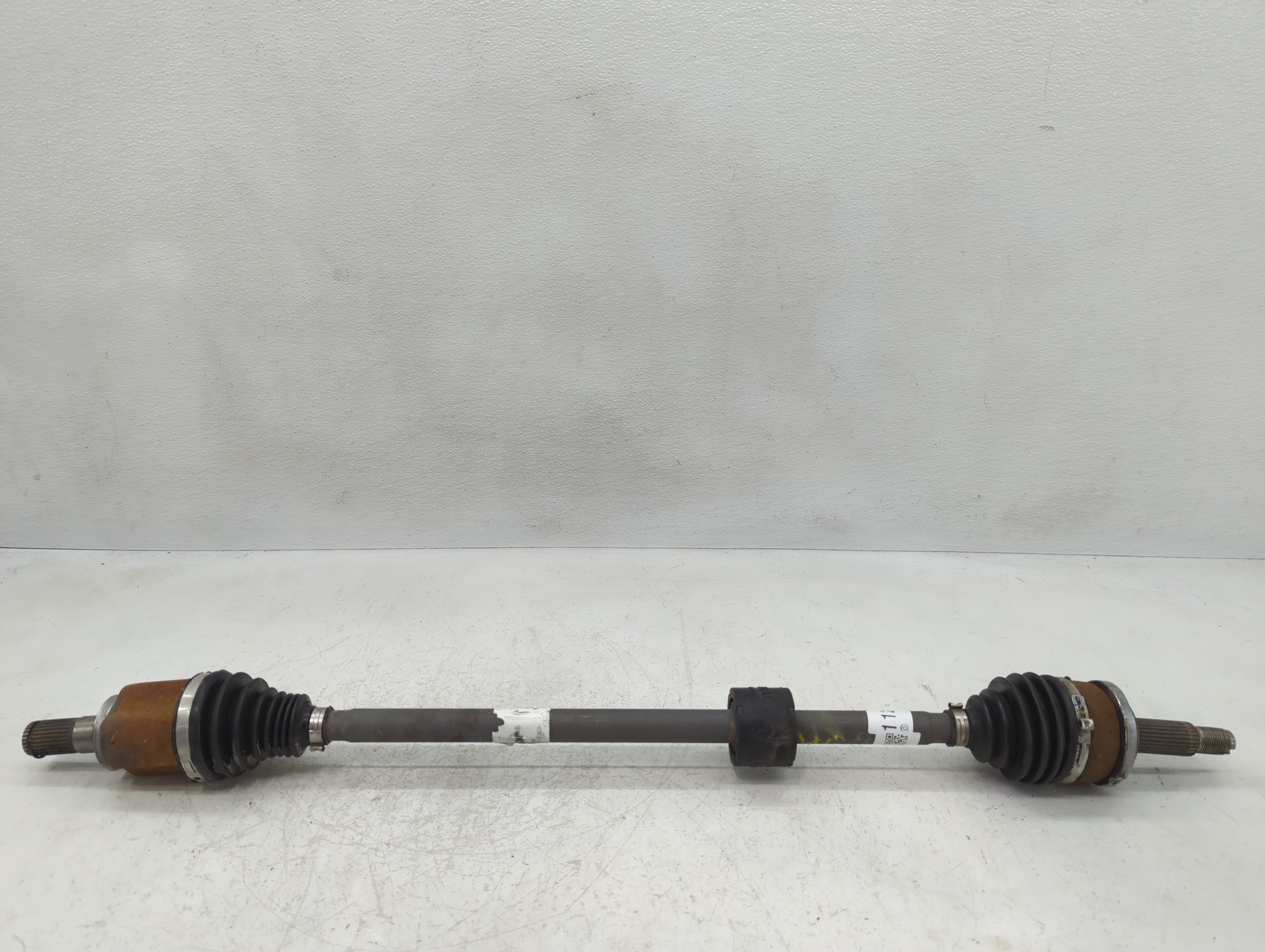 Picture of 2020-2020 Hyundai Venue Axle Shaft Front Passenger Cv C/v 1124304