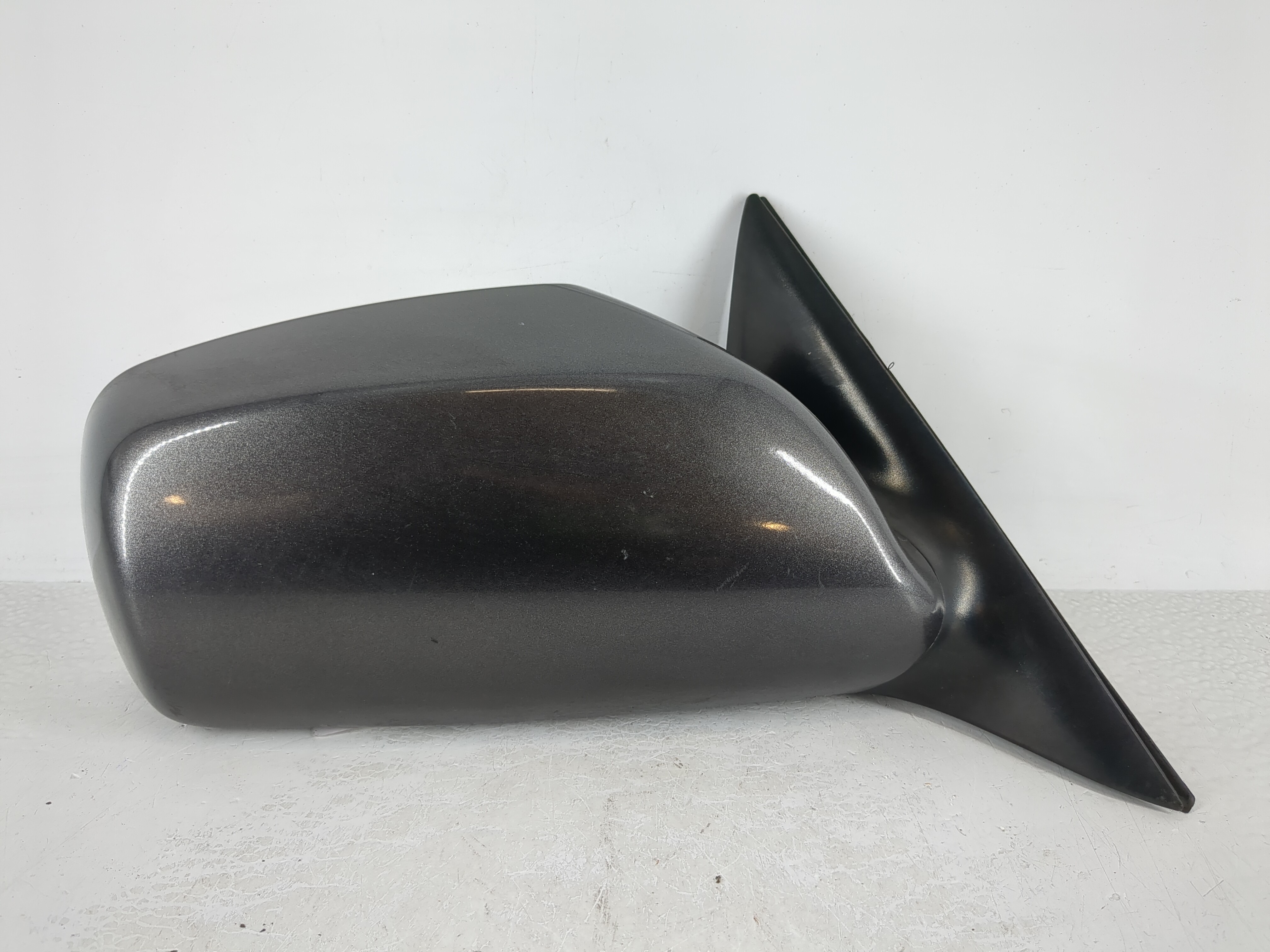 2007-2011 Toyota Camry Driver Left Side View Power Door Mirror Dark Grey 1124319 - Oemusedautoparts1.com