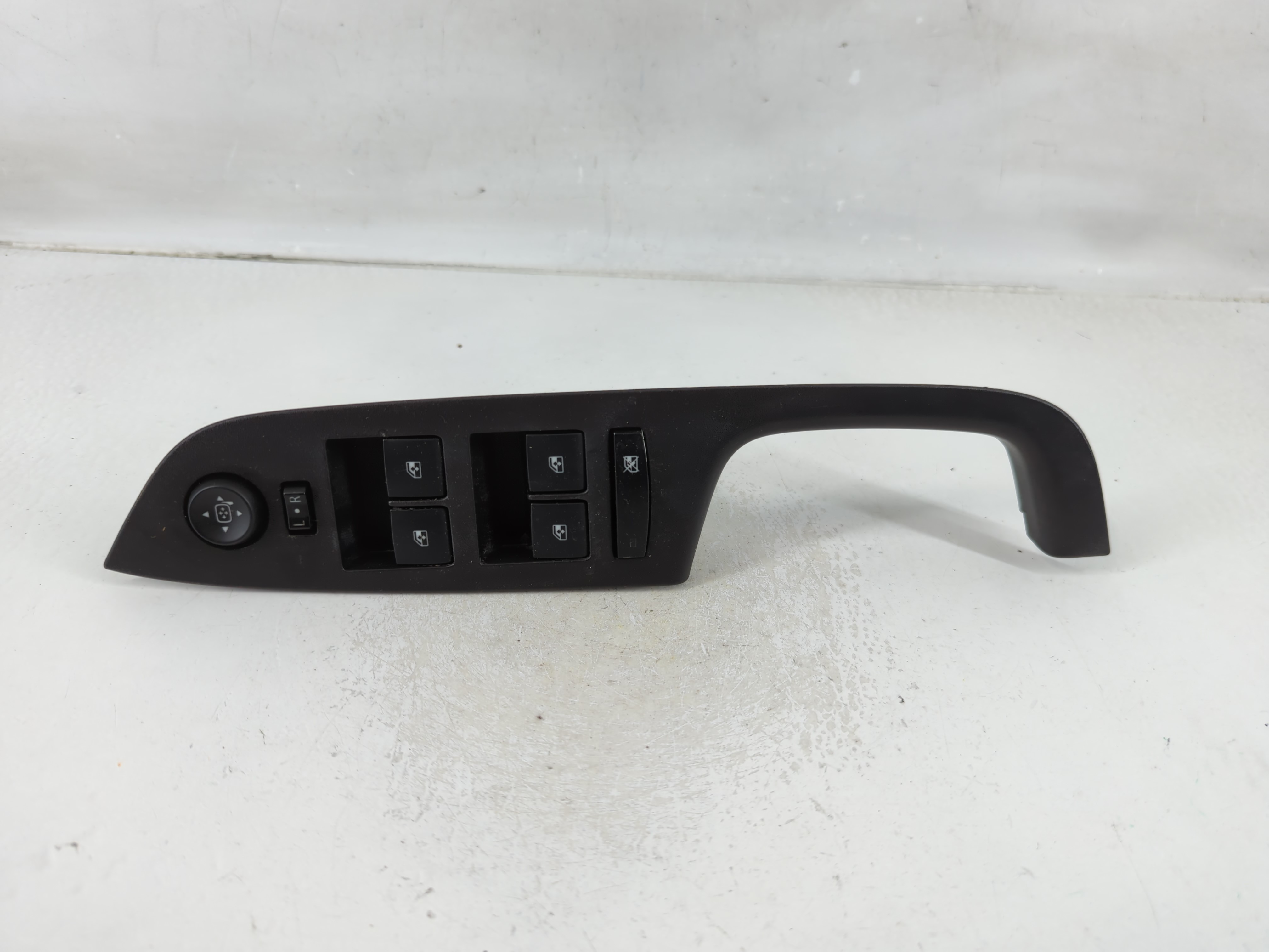 2010-2017 Gmc Terrain Driver Left Door Master Power Window Switch 1124345 - Oemusedautoparts1.com