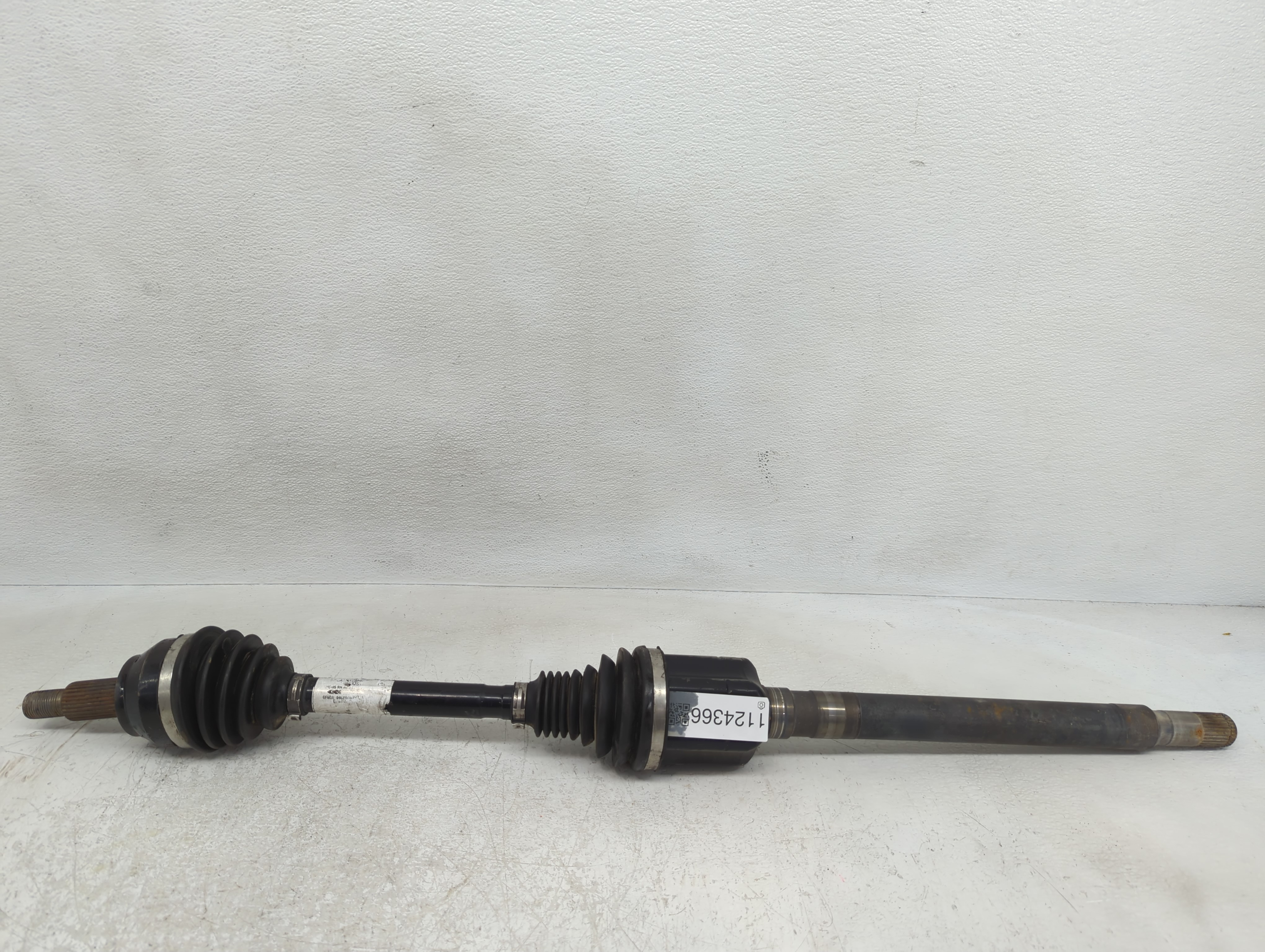 2013-2019 Land Rover Range Rover Axle Shaft Front Passenger Cv C/v 1124366 - Oemusedautoparts1.com