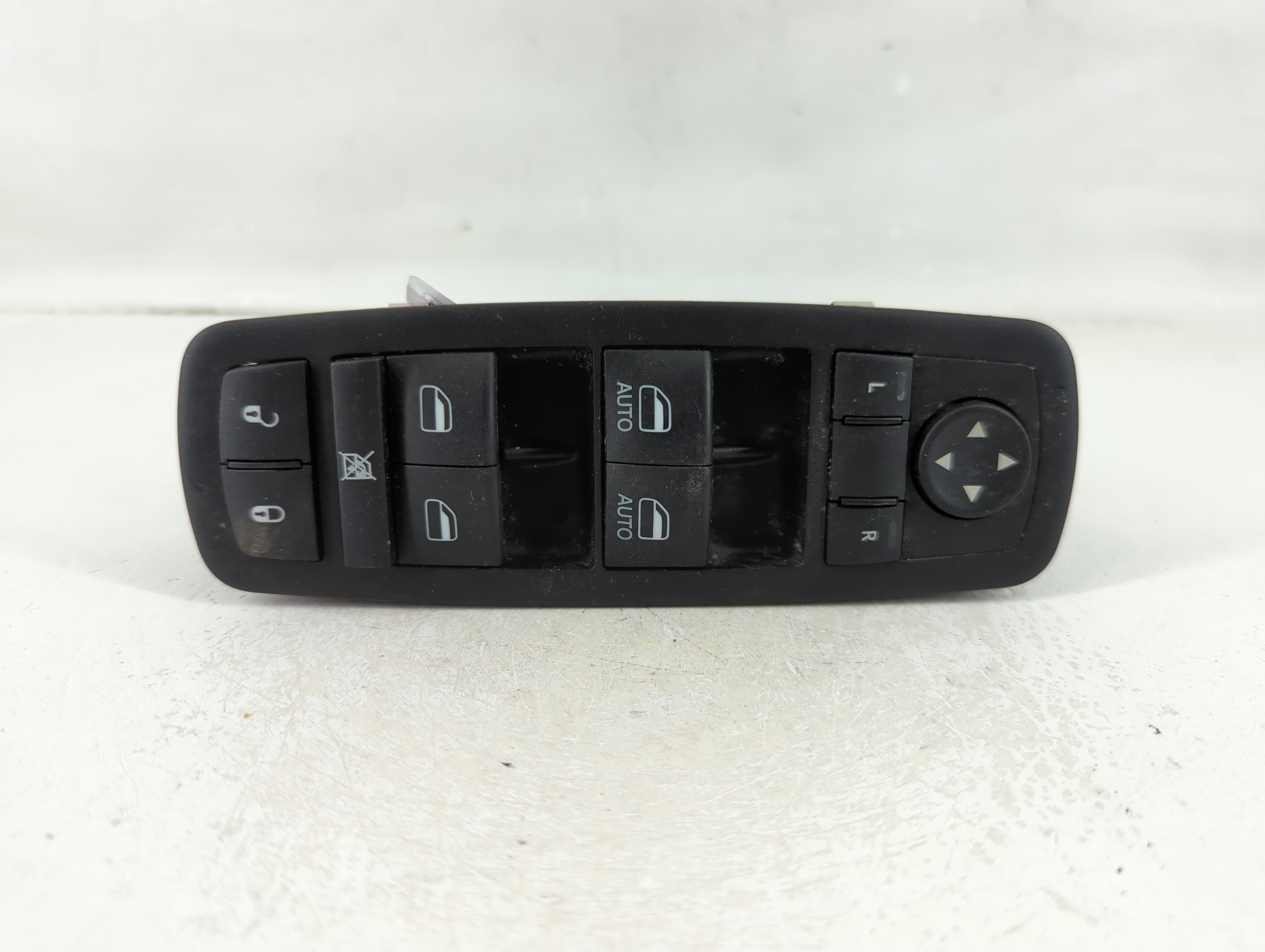 Picture of 2014 Jeep Cherokee Driver Left Door Master Power Window Switch 1124550