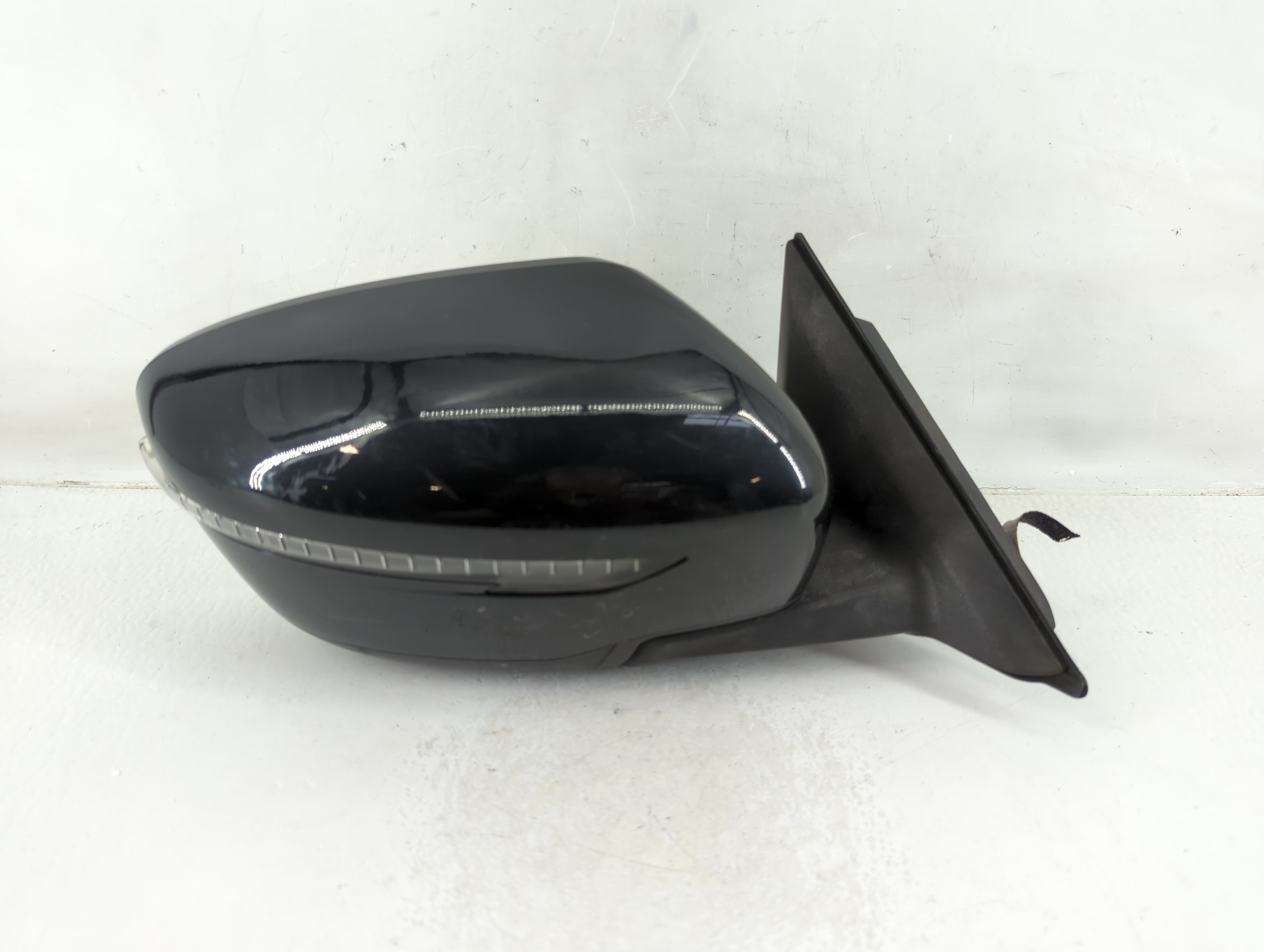 Picture of 2017-2020 Nissan Rogue Passenger Right Side View Power Door Mirror Black 1124575