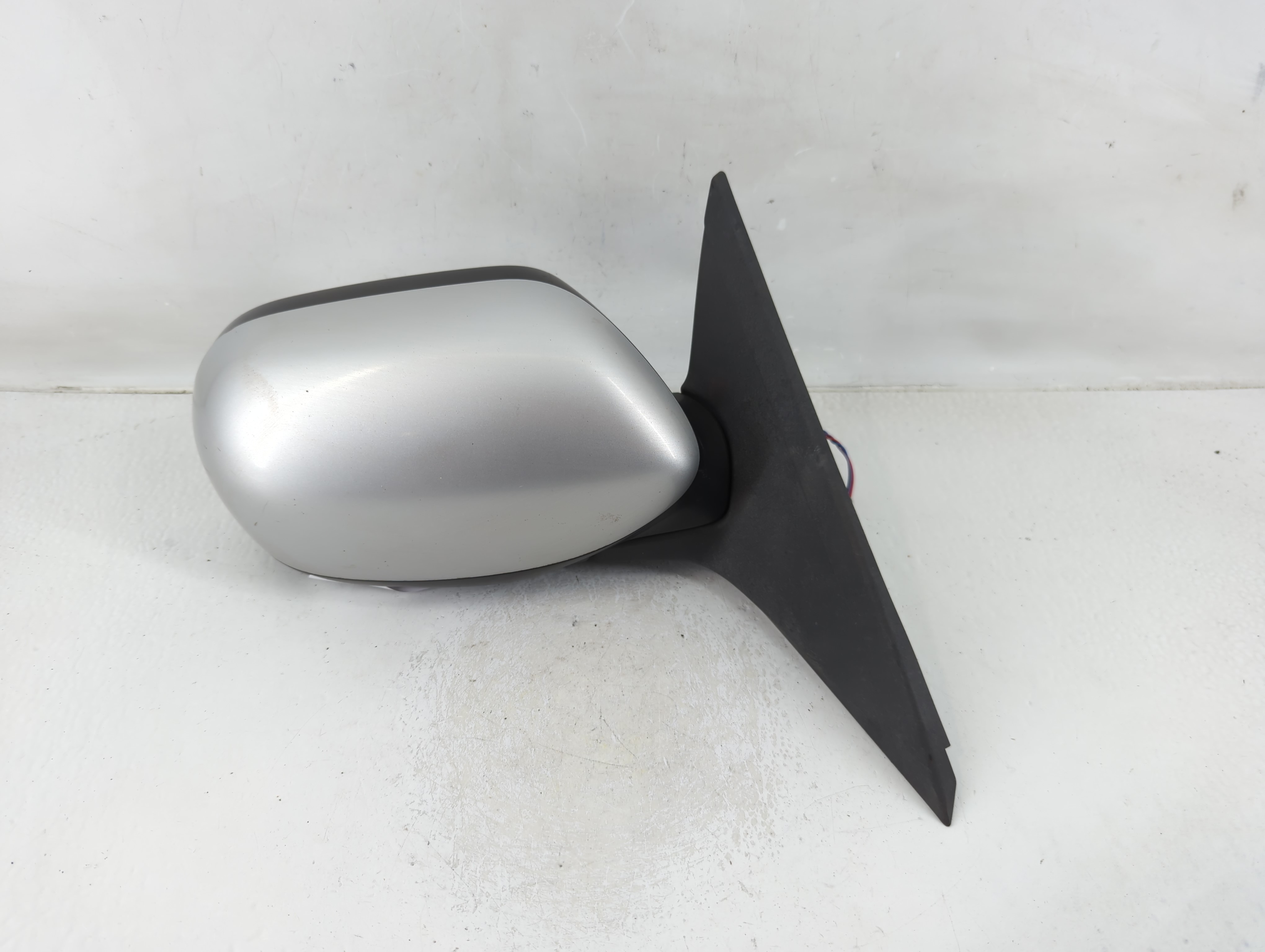 Picture of 2008-2011 Subaru Impreza Passenger Right Side View Power Door Mirror 1124584
