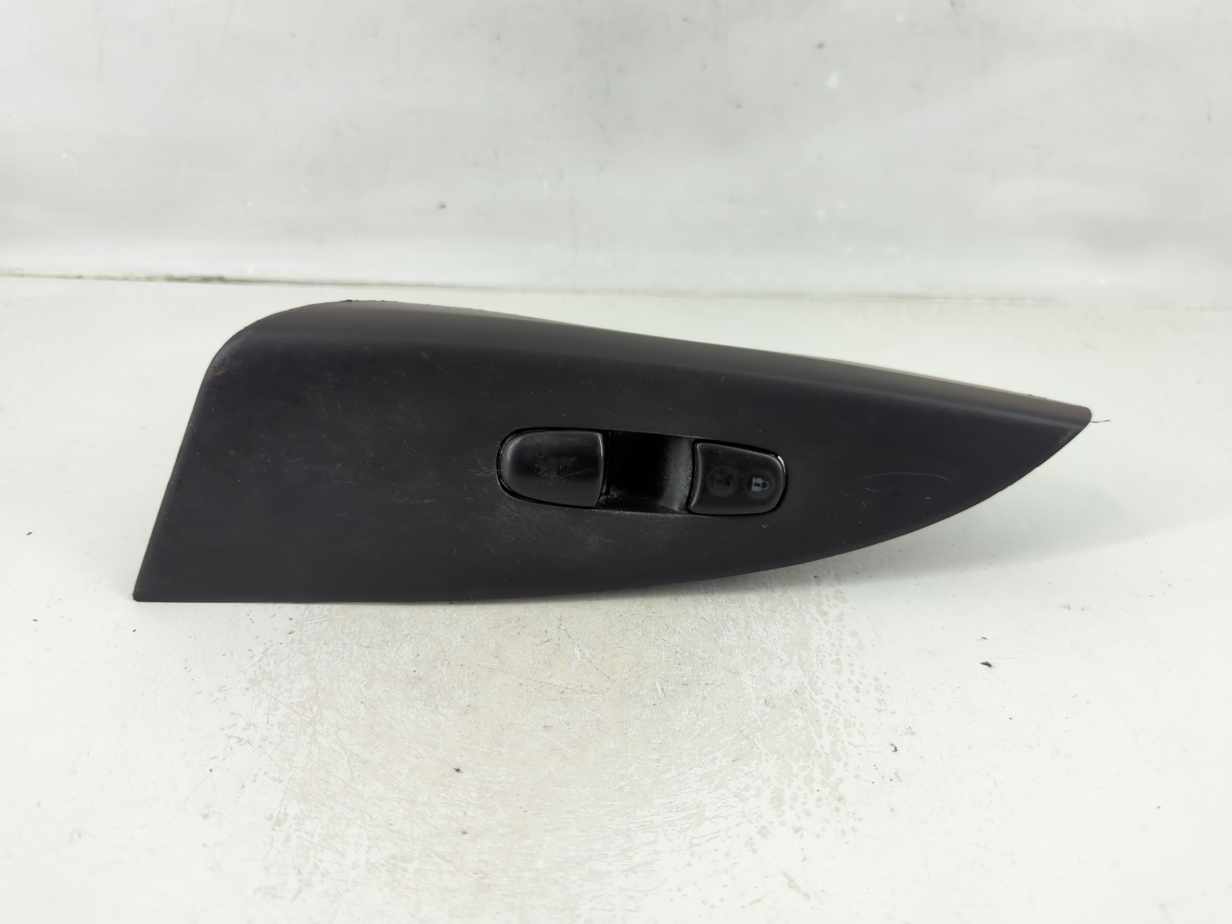 Picture of 2013-2019 Nissan Sentra Driver Left Door Master Power Window Switch 1124613