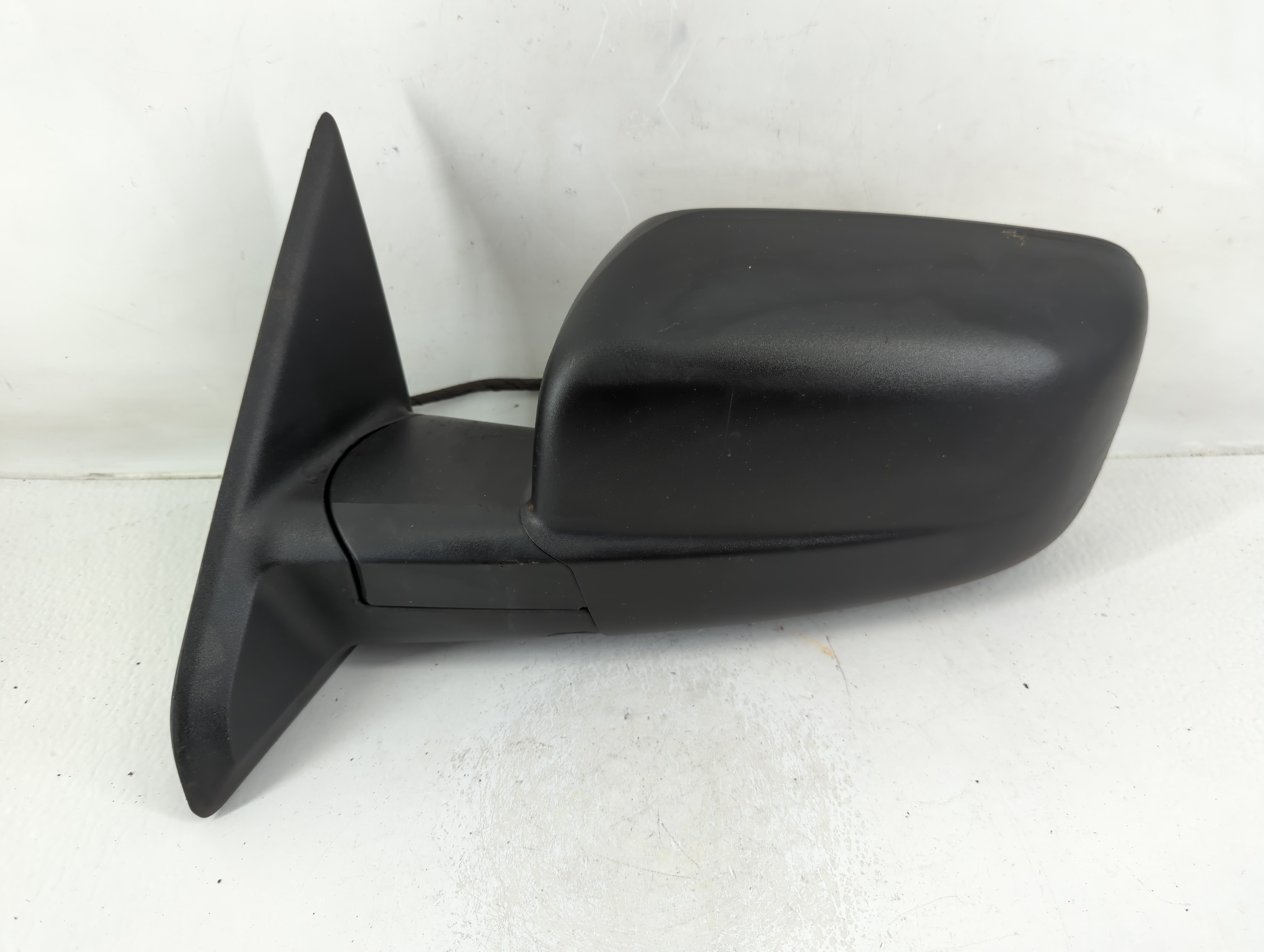 Picture of Dodge Ram 1500 Driver Left Side View Power Door Mirror Black 1124635