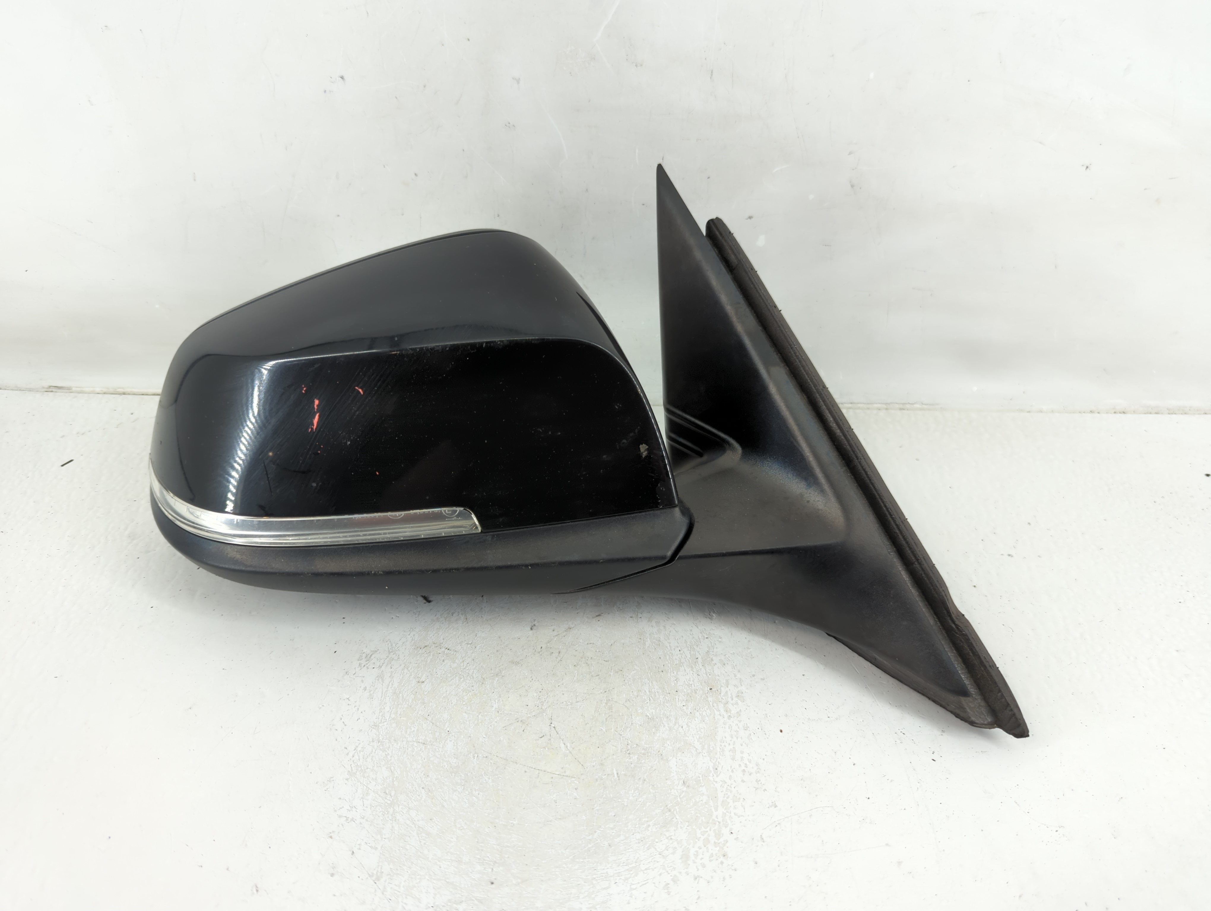 2012-2013 Bmw 328i Passenger Right Side View Power Door Mirror Black 1124664 - Oemusedautoparts1.com