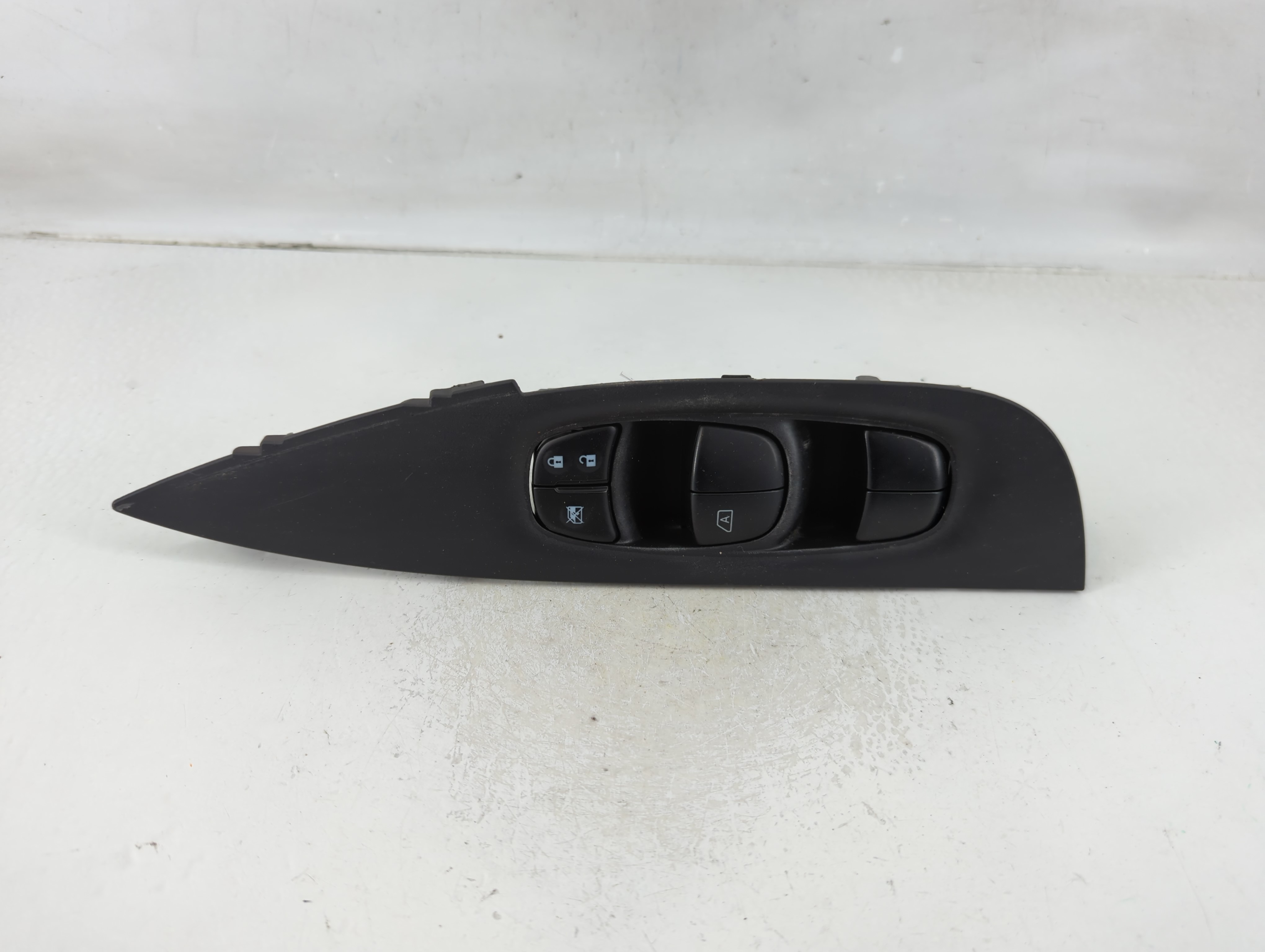 Picture of 2014-2020 Nissan Rogue Driver Left Door Master Power Window Switch 1124682
