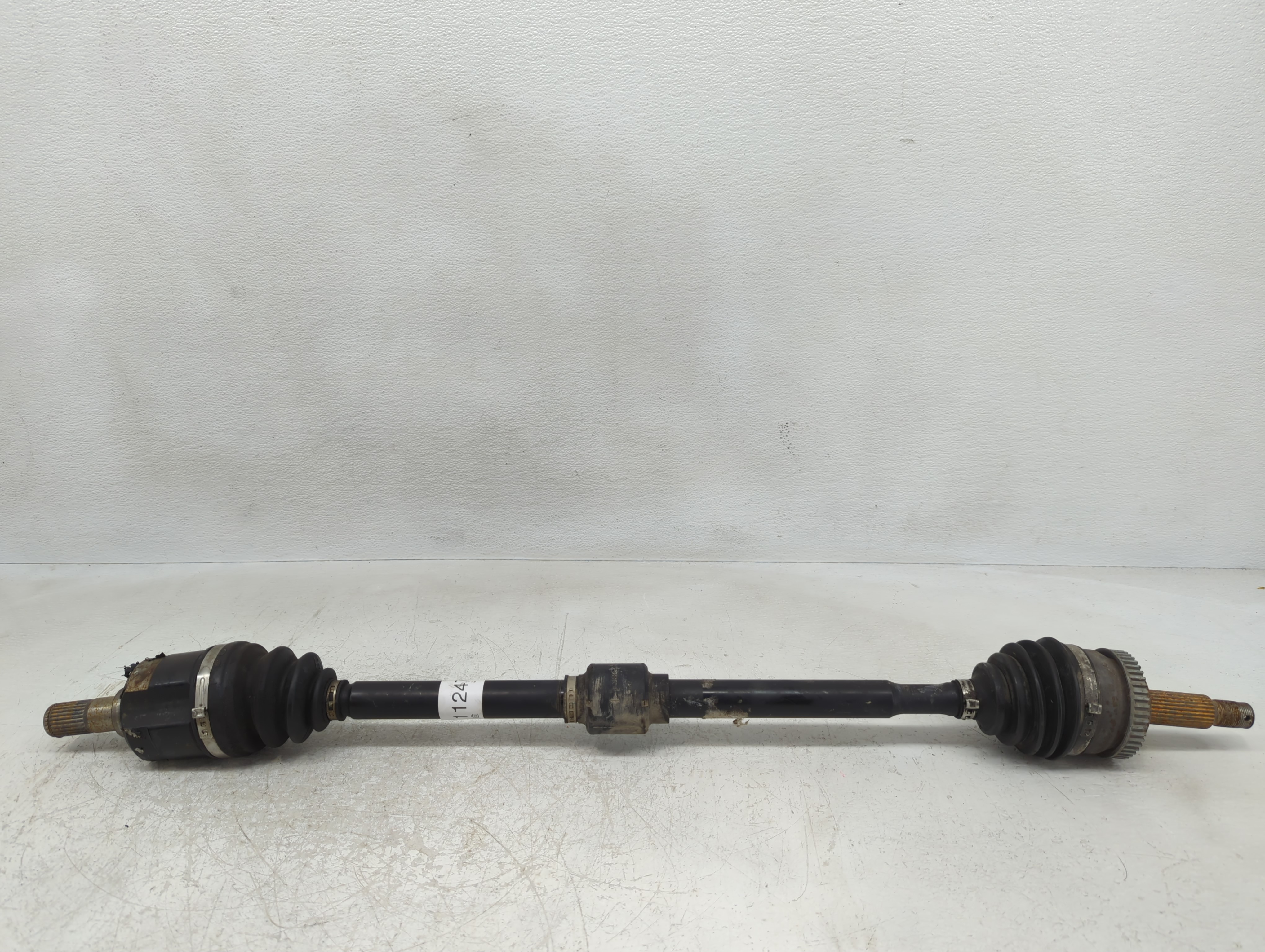 2005-2010 Kia Sportage Axle Shaft Front Passenger Cv C/v 1124704 - Oemusedautoparts1.com
