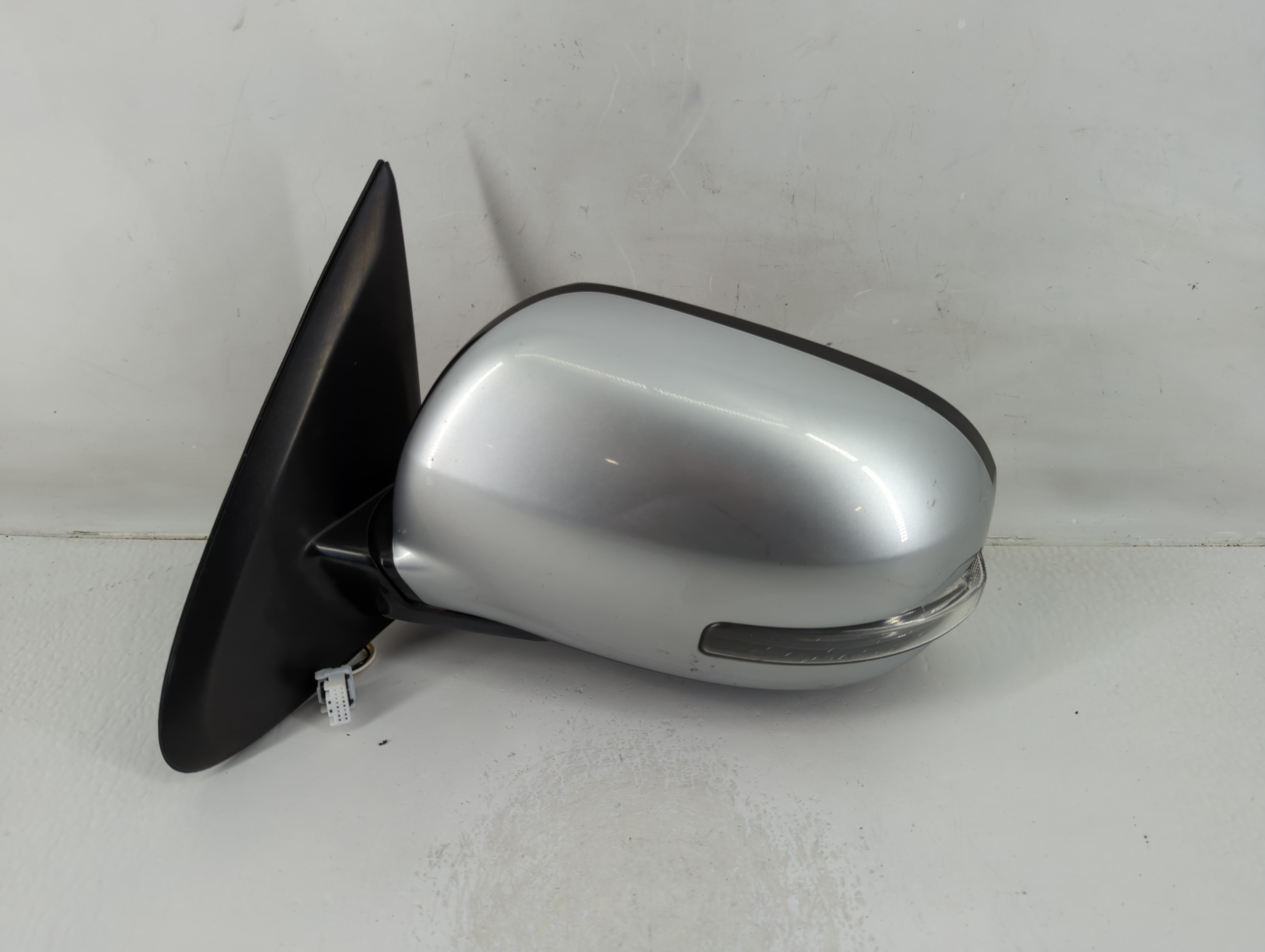2014-2015 Mitsubishi Outlander Driver Left Side View Power Door Mirror 1124717 - Oemusedautoparts1.com
