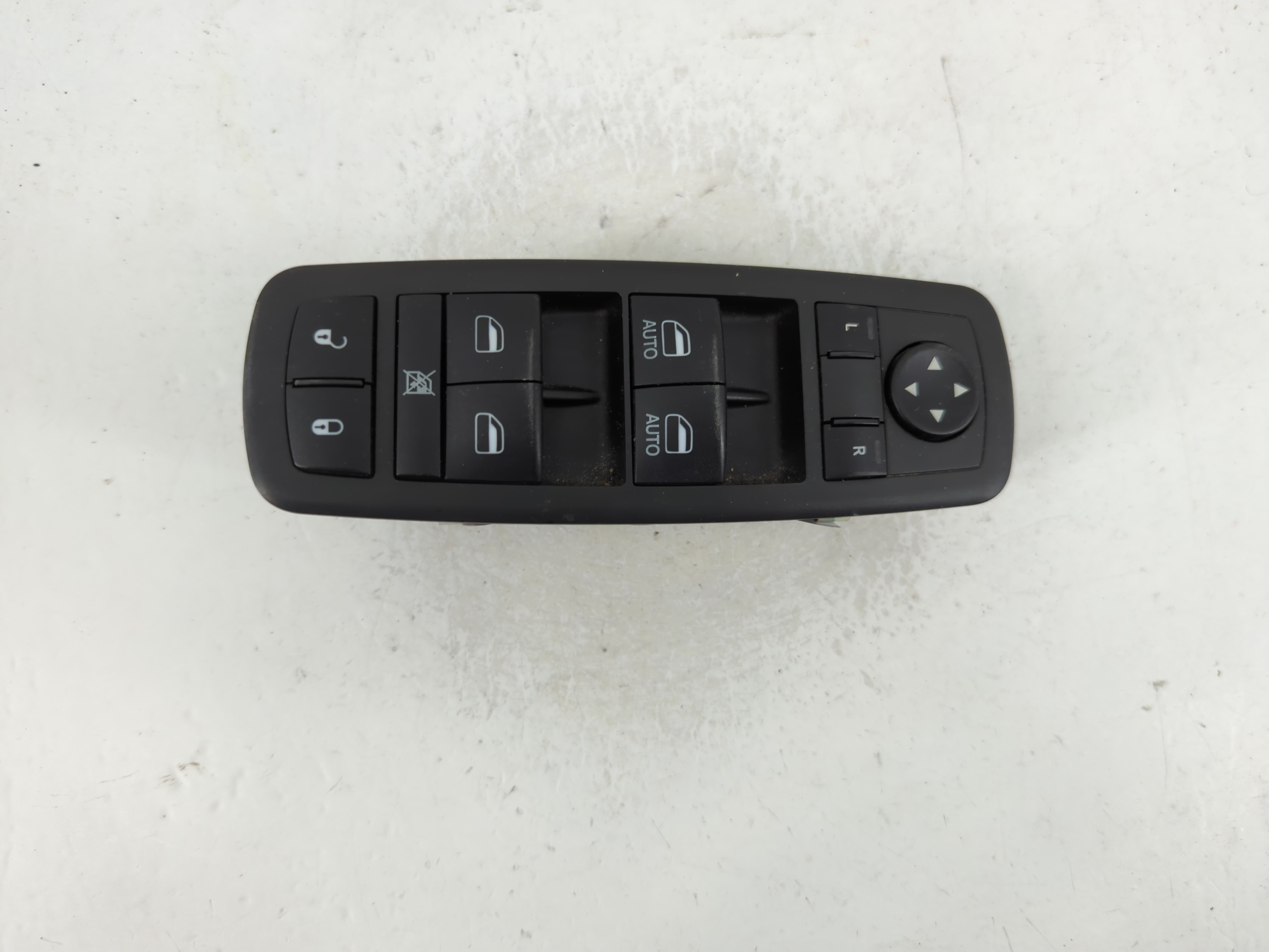 2006 Jeep Grand Cherokee Driver Left Door Master Power Window Switch 1124729 - Oemusedautoparts1.com