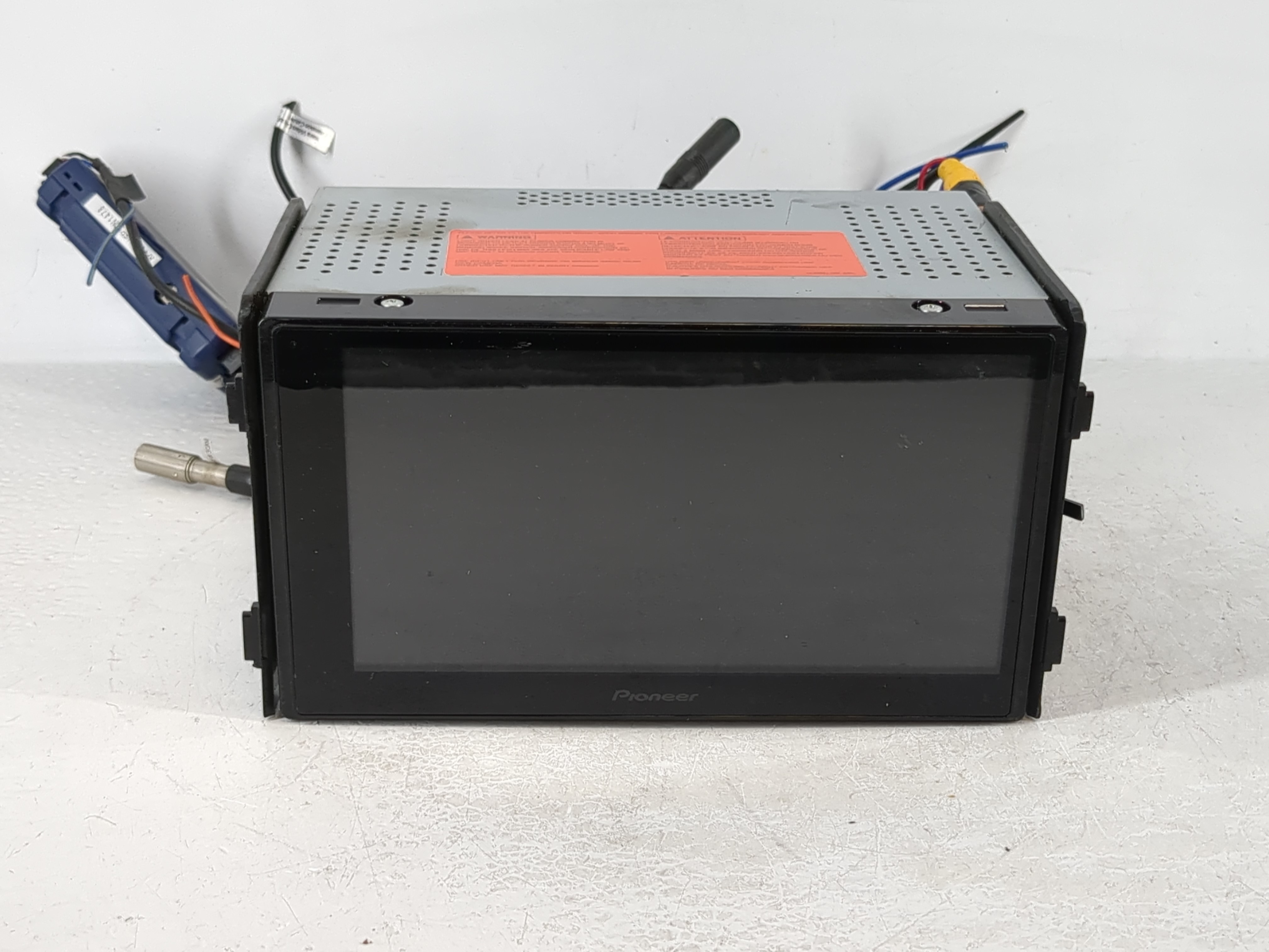 Picture of 2003-2005 Chevrolet Suburban 1500 Am Fm Cd Player Radio Receiver 1124802