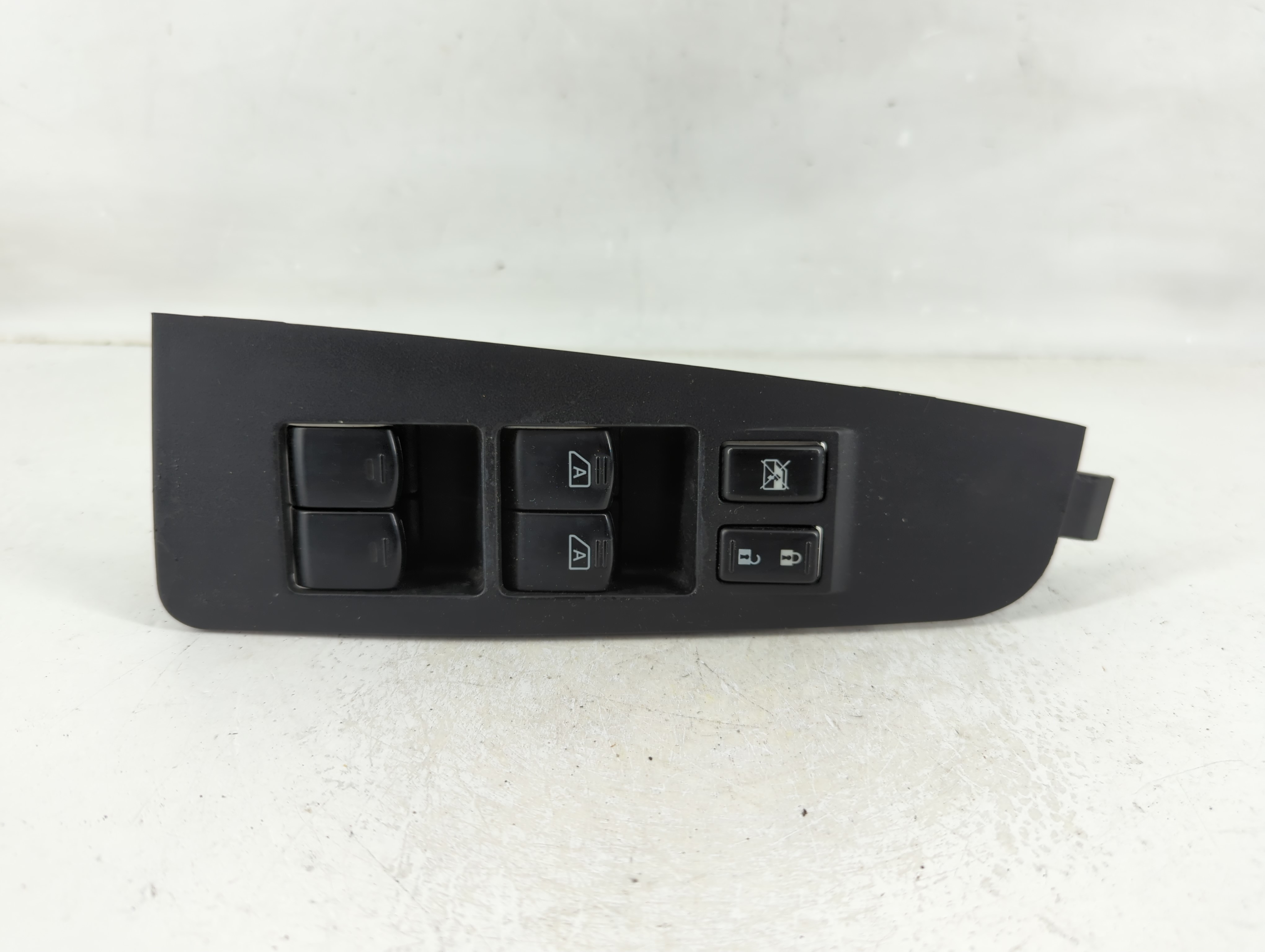 Picture of 2004-2008 Nissan Maxima Driver Left Door Master Power Window Switch 1124820