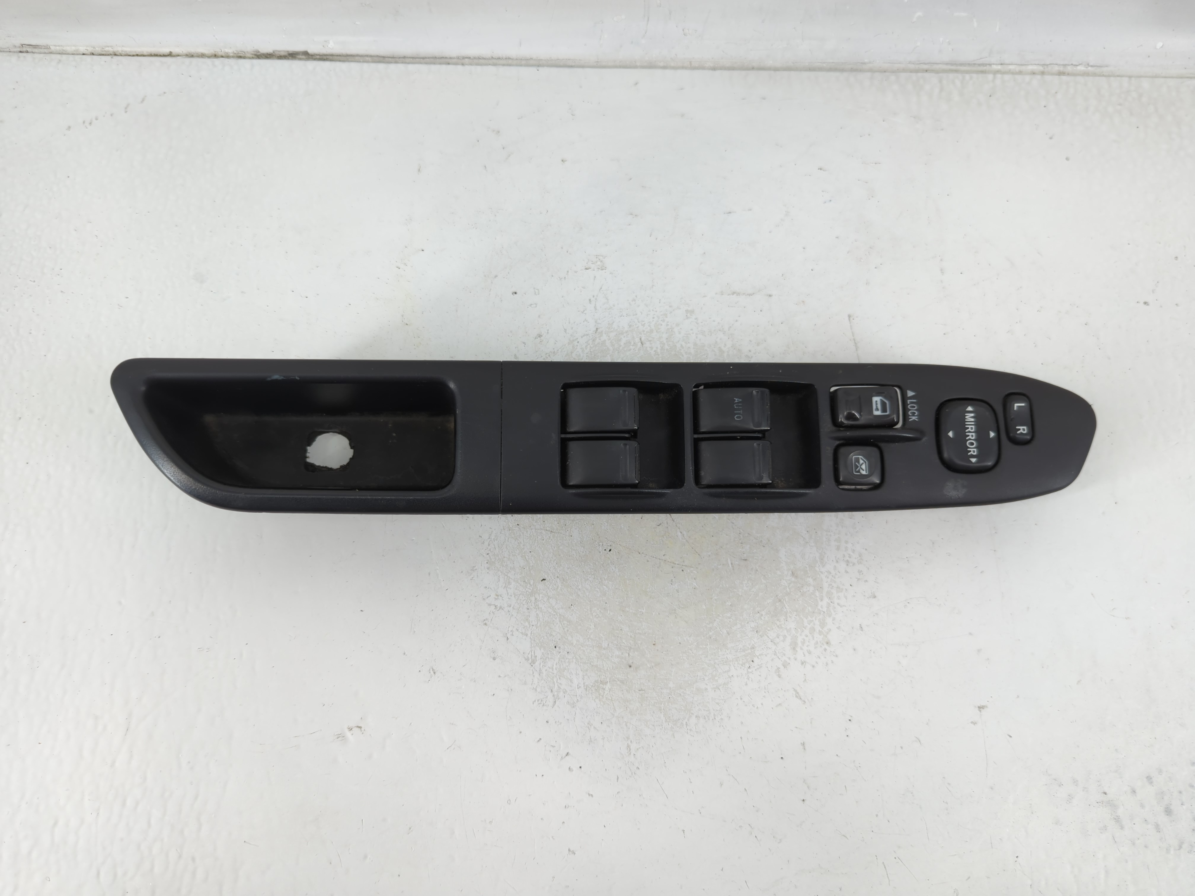 2007 Subaru Forester Driver Left Door Master Power Window Switch M-230 1124825 - Oemusedautoparts1.com
