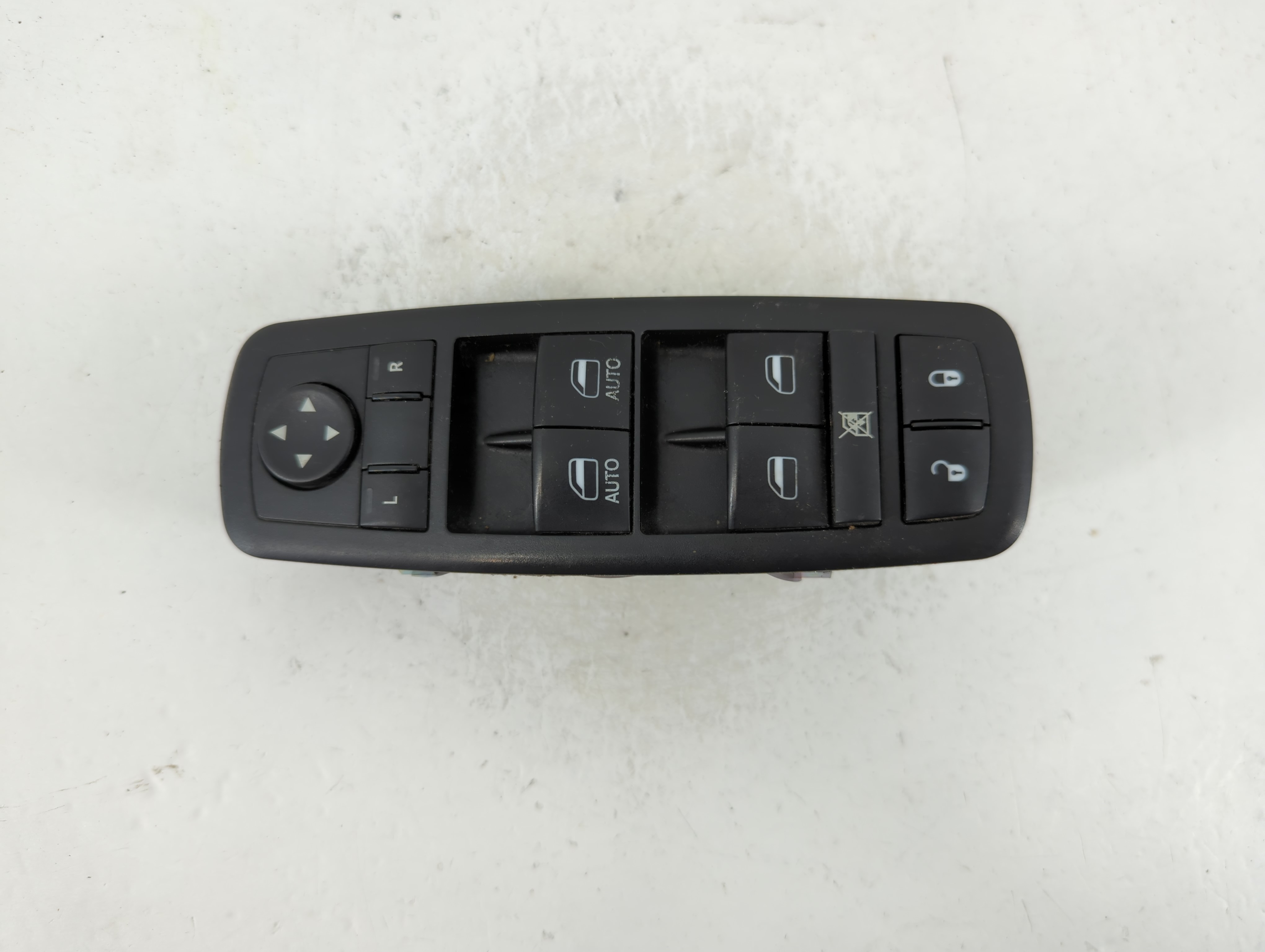 Picture of 2006 Jeep Grand Cherokee Driver Left Door Master Power Window Switch 1124874