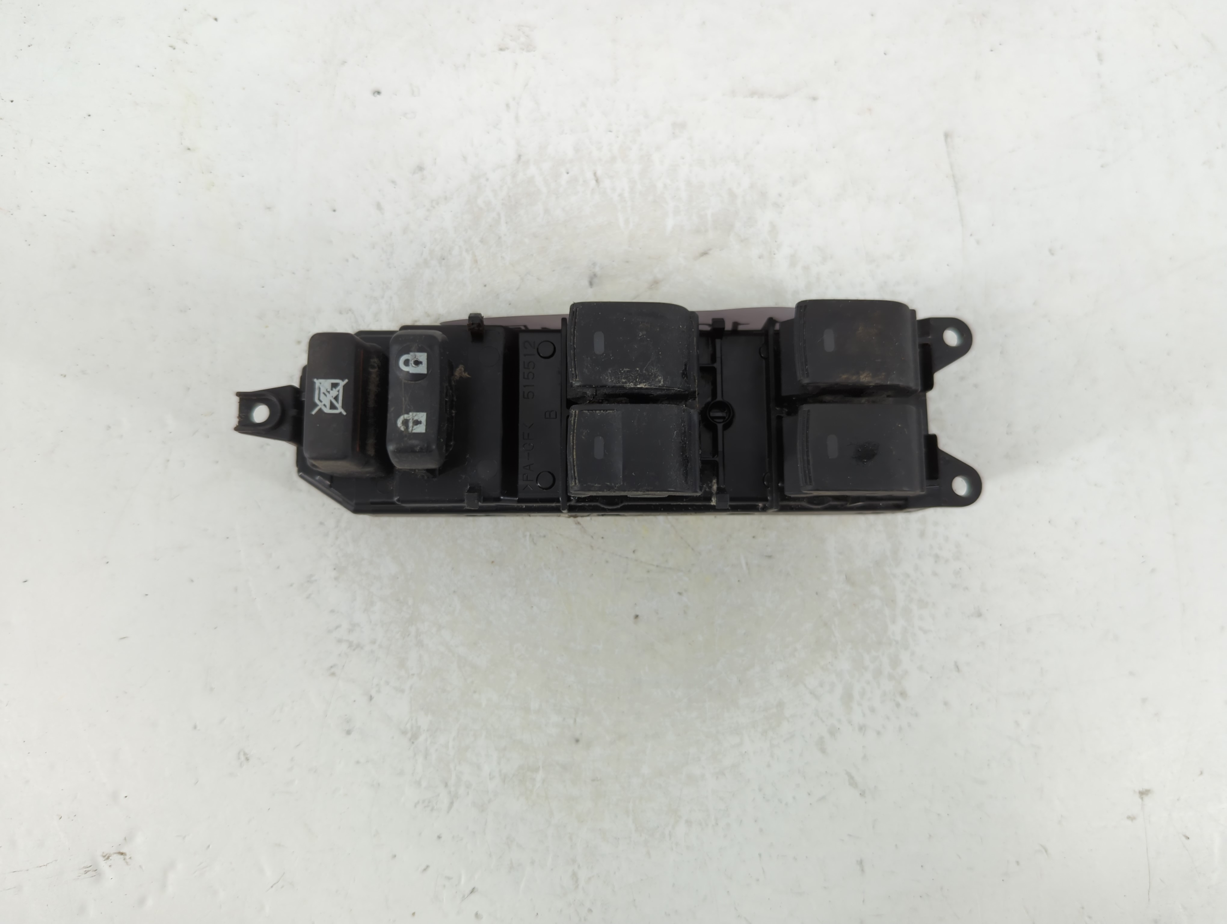1999 Jeep Grand Cherokee Driver Left Door Master Power Window Switch 1124974 - Oemusedautoparts1.com