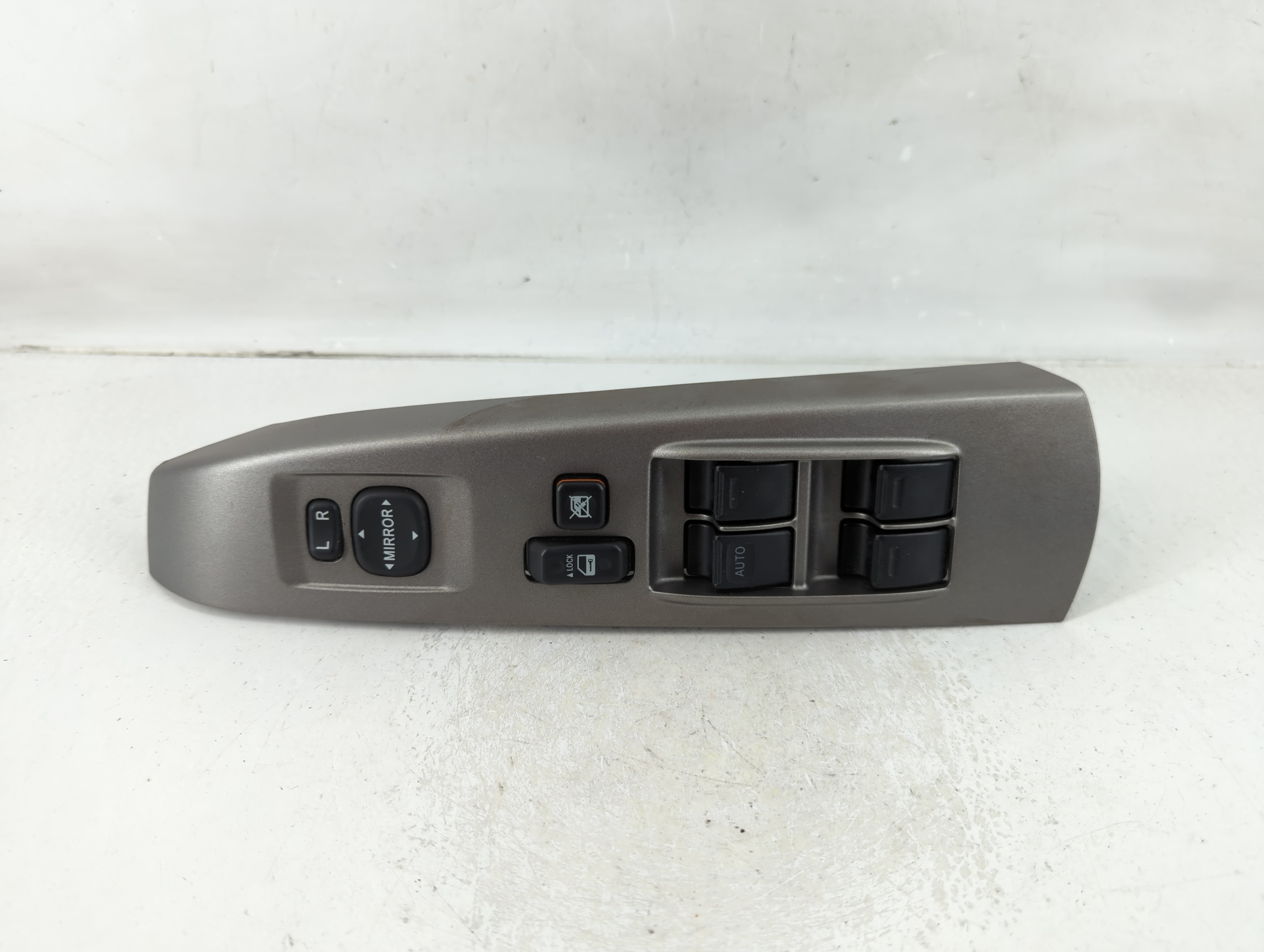 Picture of 2004-2009 Toyota Prius Driver Left Door Master Power Window Switch 1125007