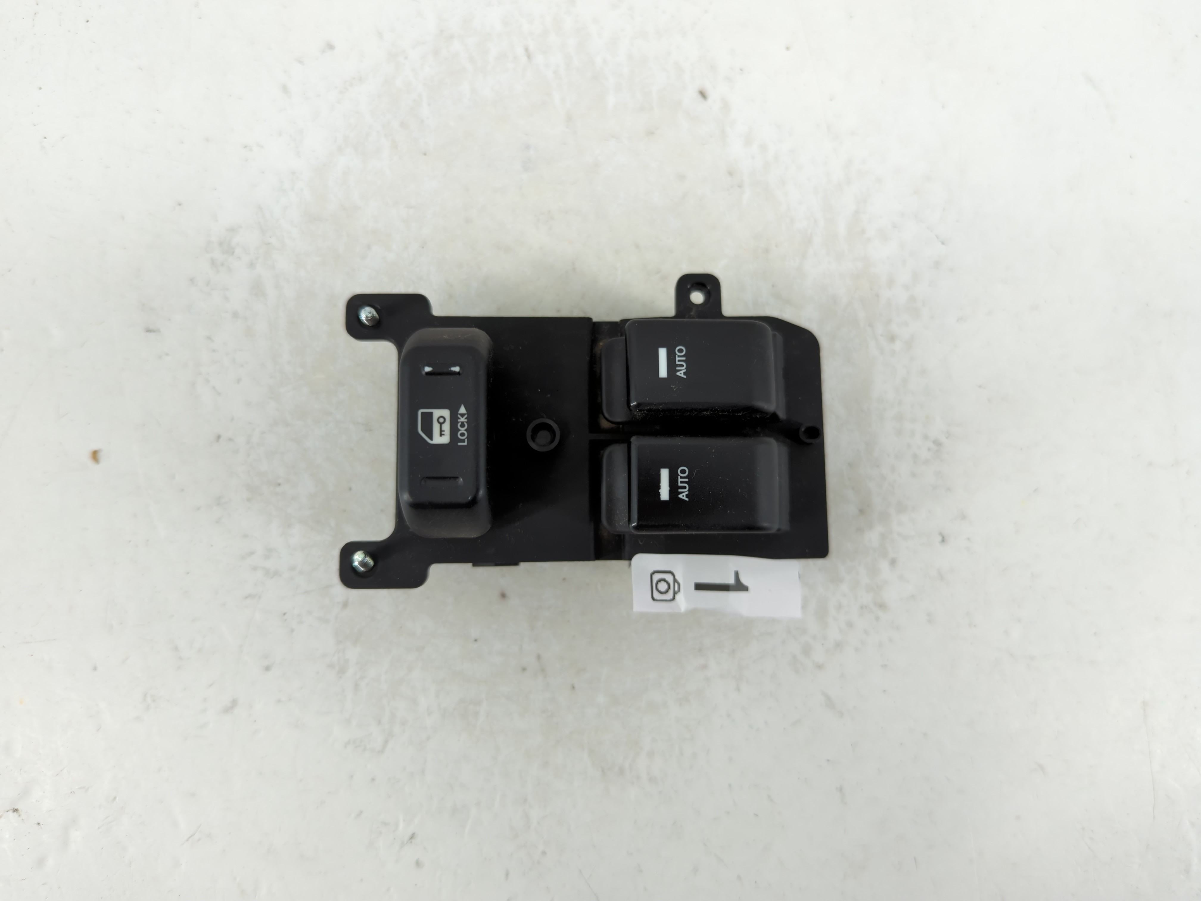 Picture of 2013-2016 Hyundai Genesis Driver Left Door Master Power Window Switch 1125014