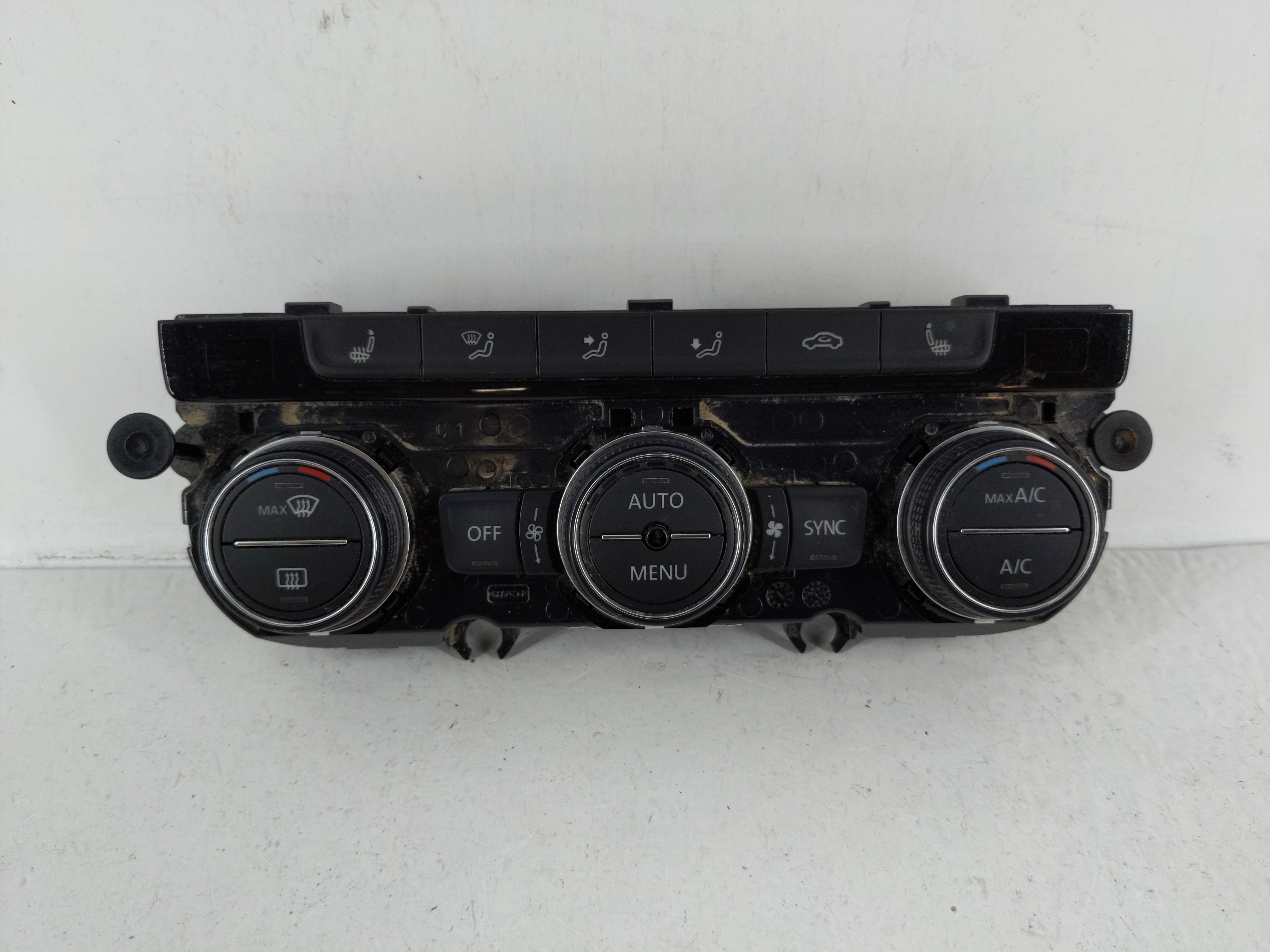 2018-2019 Volkswagen Gti Ac Heater Climate Control 5gm907044a 1125017 - Oemusedautoparts1.com