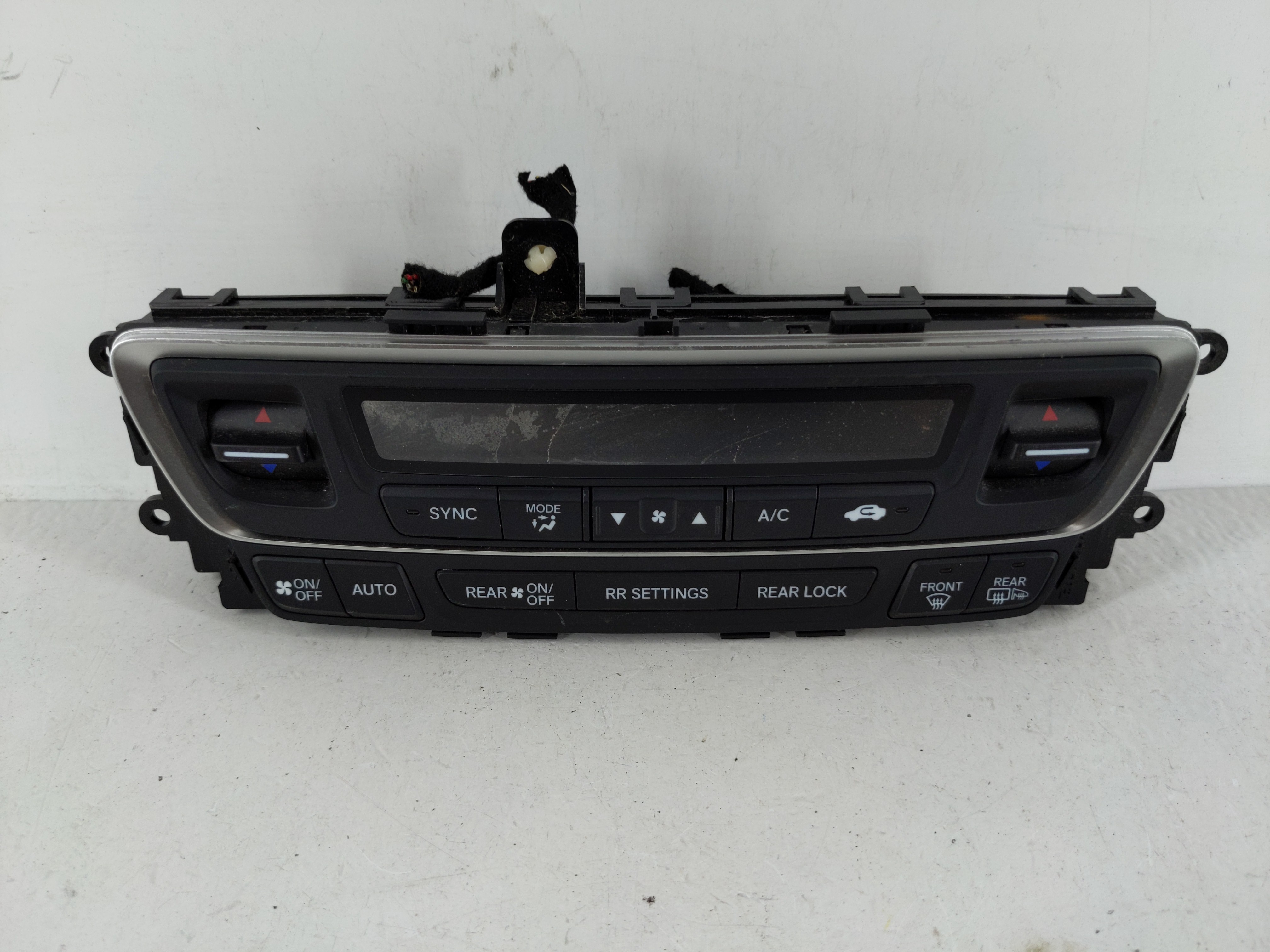 Picture of 2016-2018 Honda Pilot Ac Heater Climate Control 79600tg7a720m1 1125091