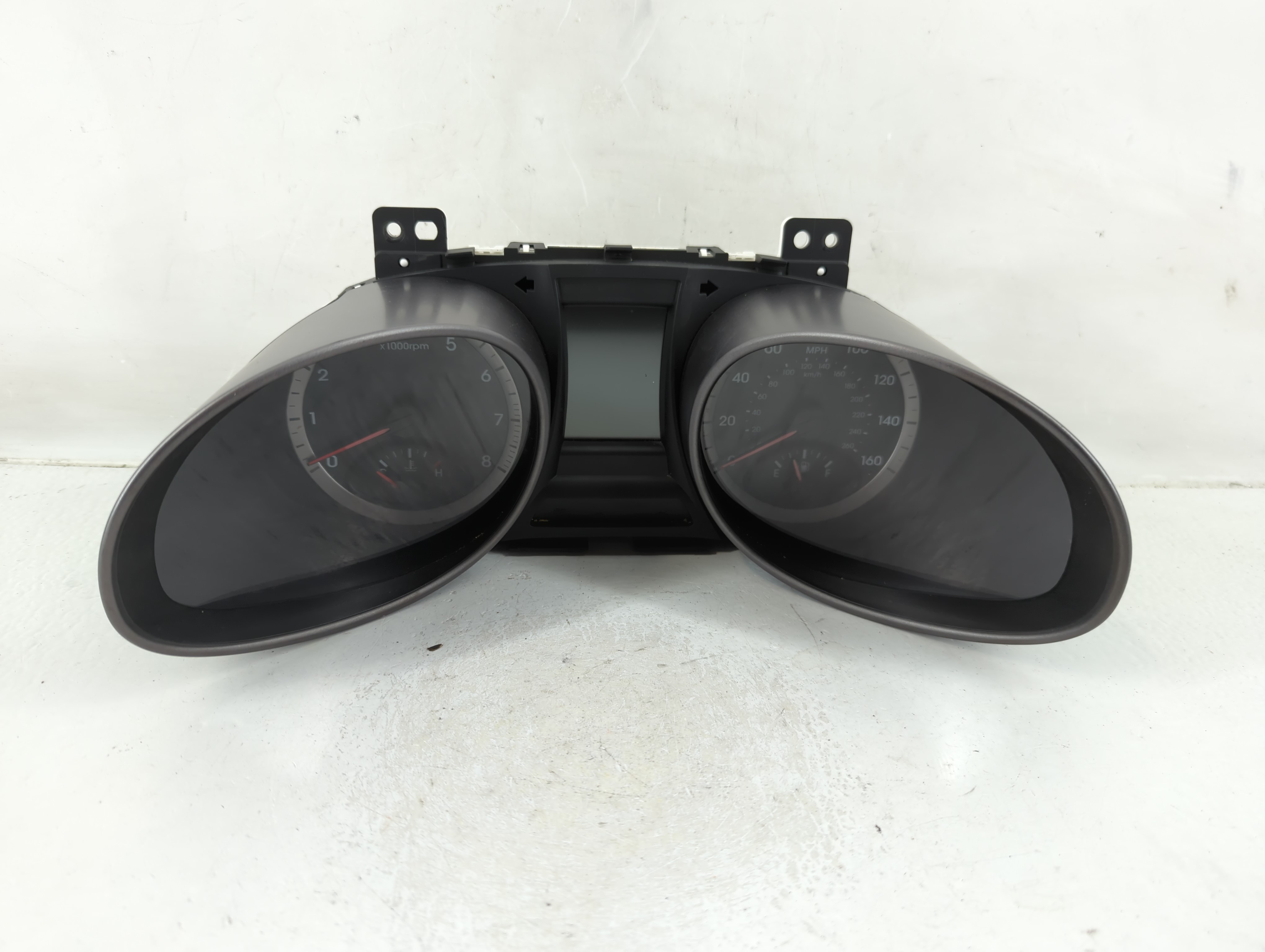 Picture of 2015-2016 Hyundai Santa Fe Speedometer Instrument Cluster Gauges 1125164