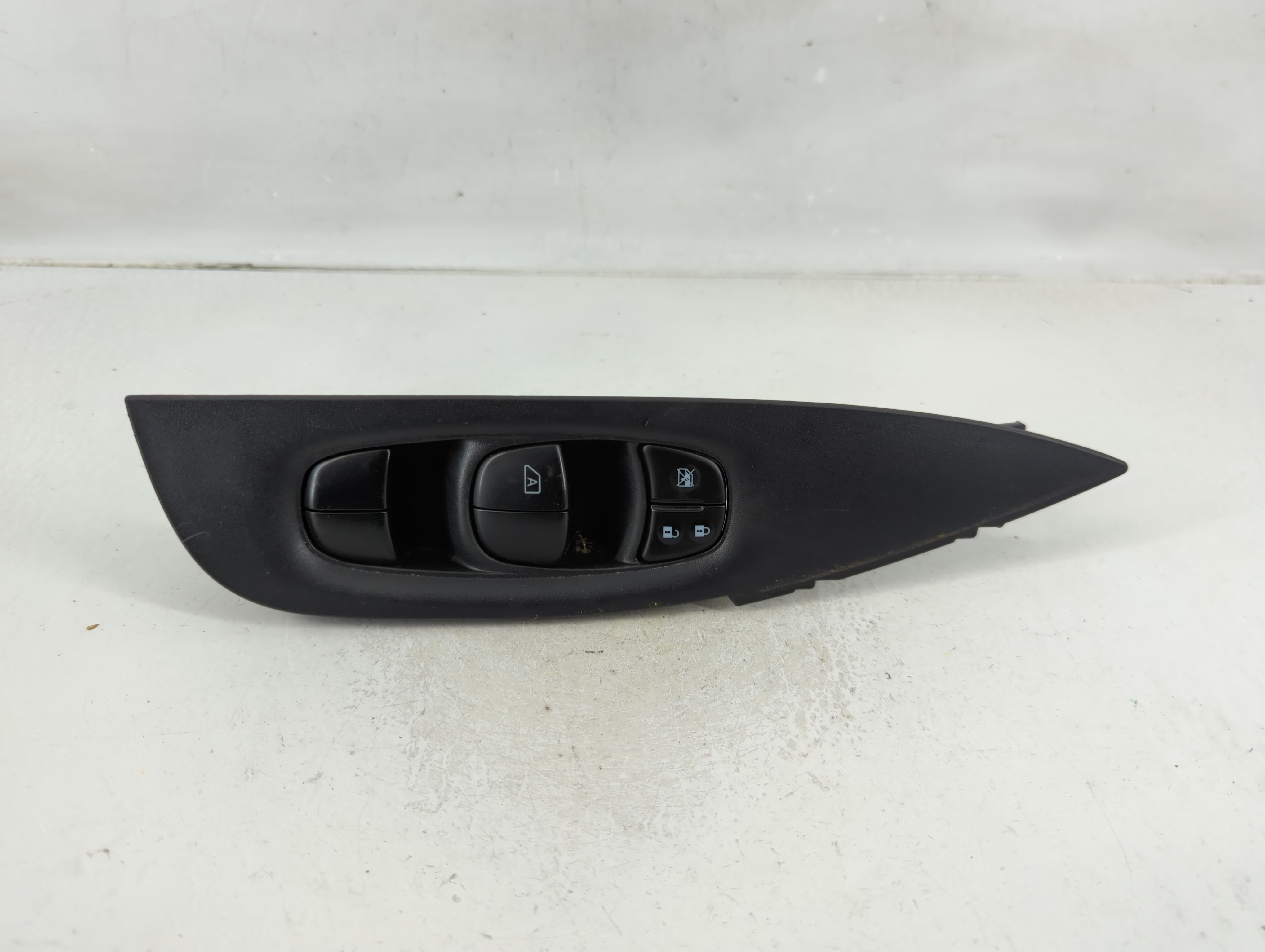 Picture of 2014-2020 Nissan Rogue Driver Left Door Master Power Window Switch 1125169