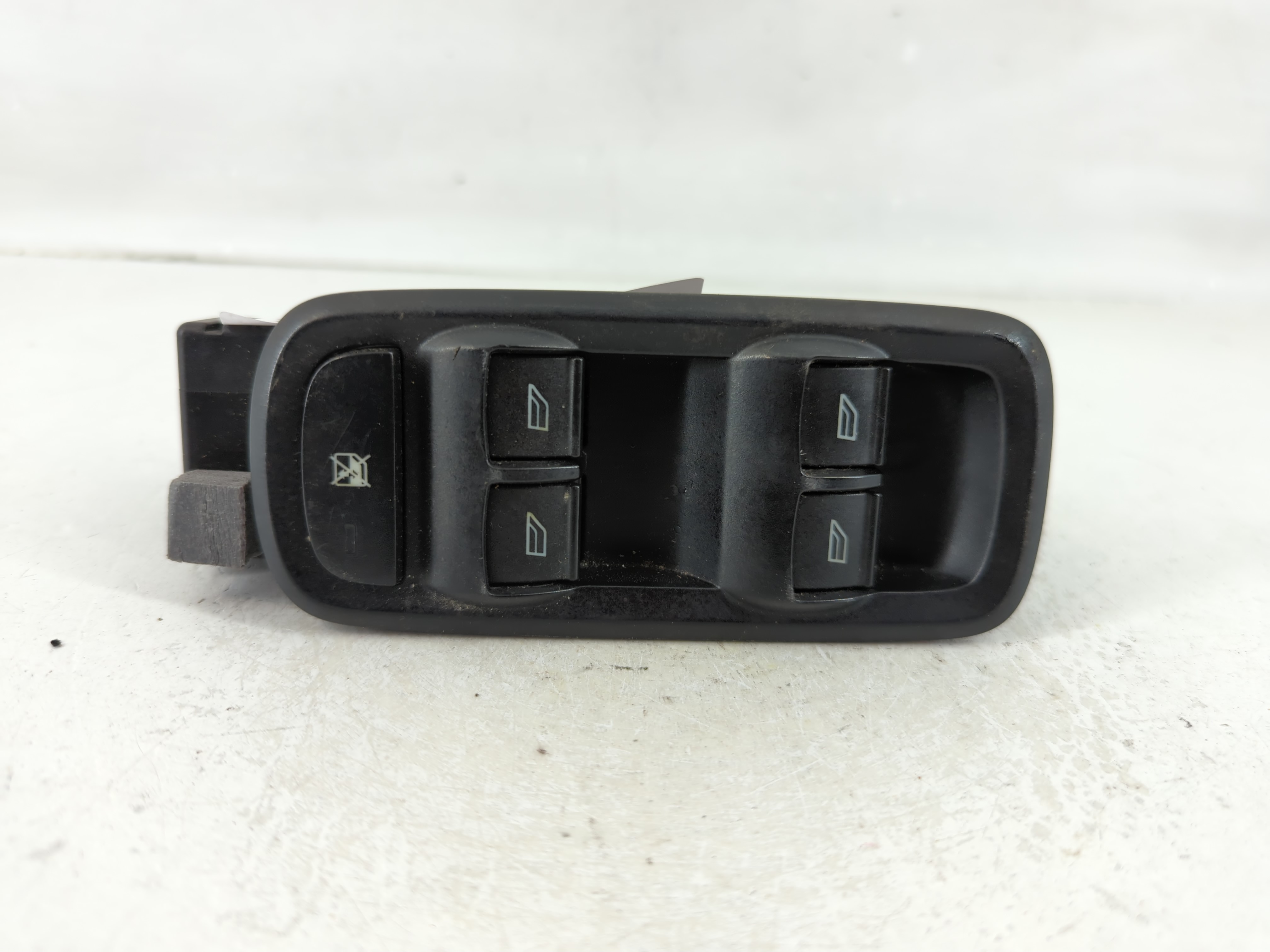 Picture of 2014-2019 Ford Fiesta Driver Left Door Master Power Window Switch 1125195