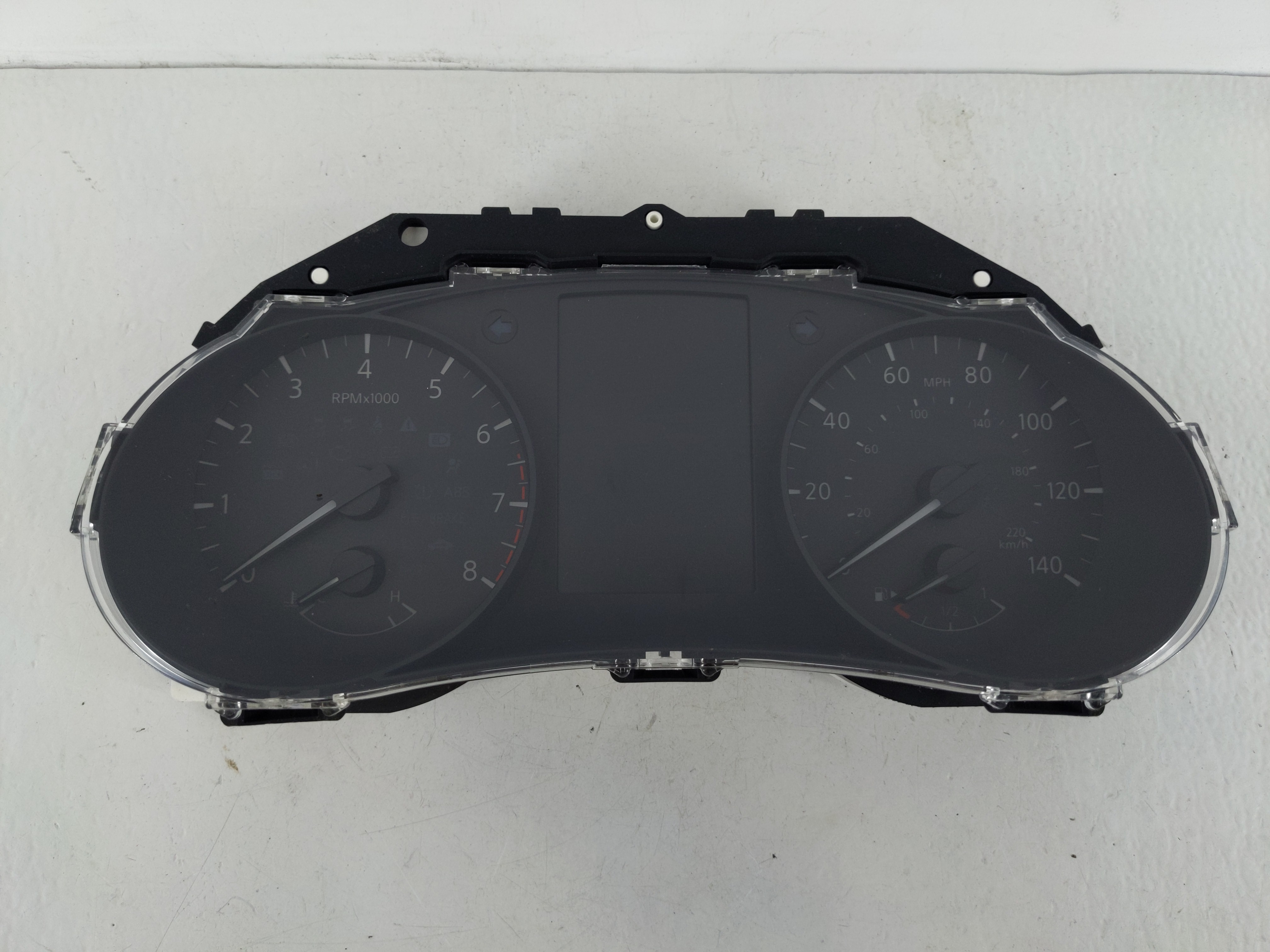 Picture of 2017-2017 Nissan Rogue Speedometer Instrument Cluster Gauges 7fr0a/yxf0 1125277