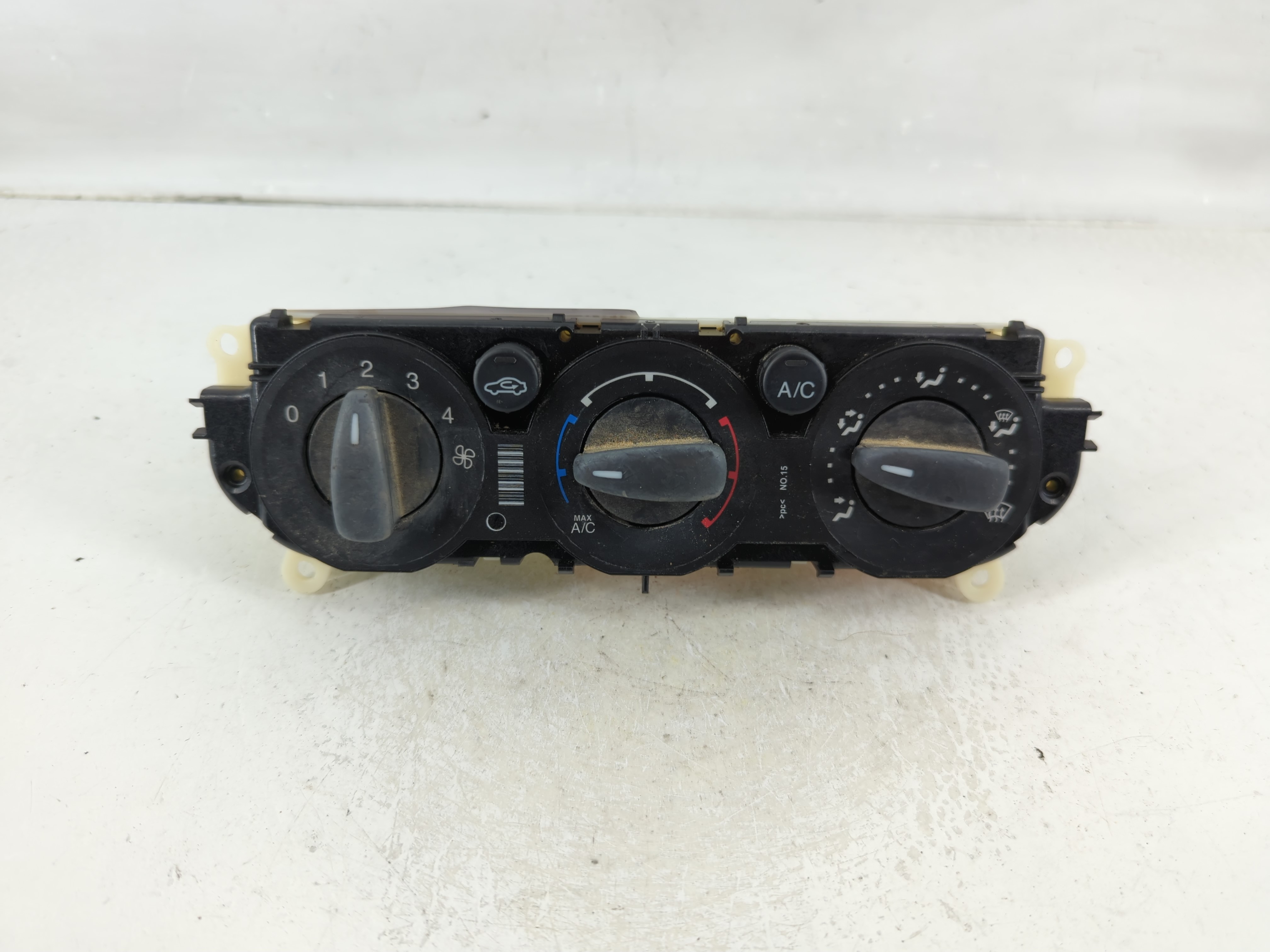 2013-2014 Ford Focus Ac Heater Climate Control Temperature Oem 1125300 - Oemusedautoparts1.com