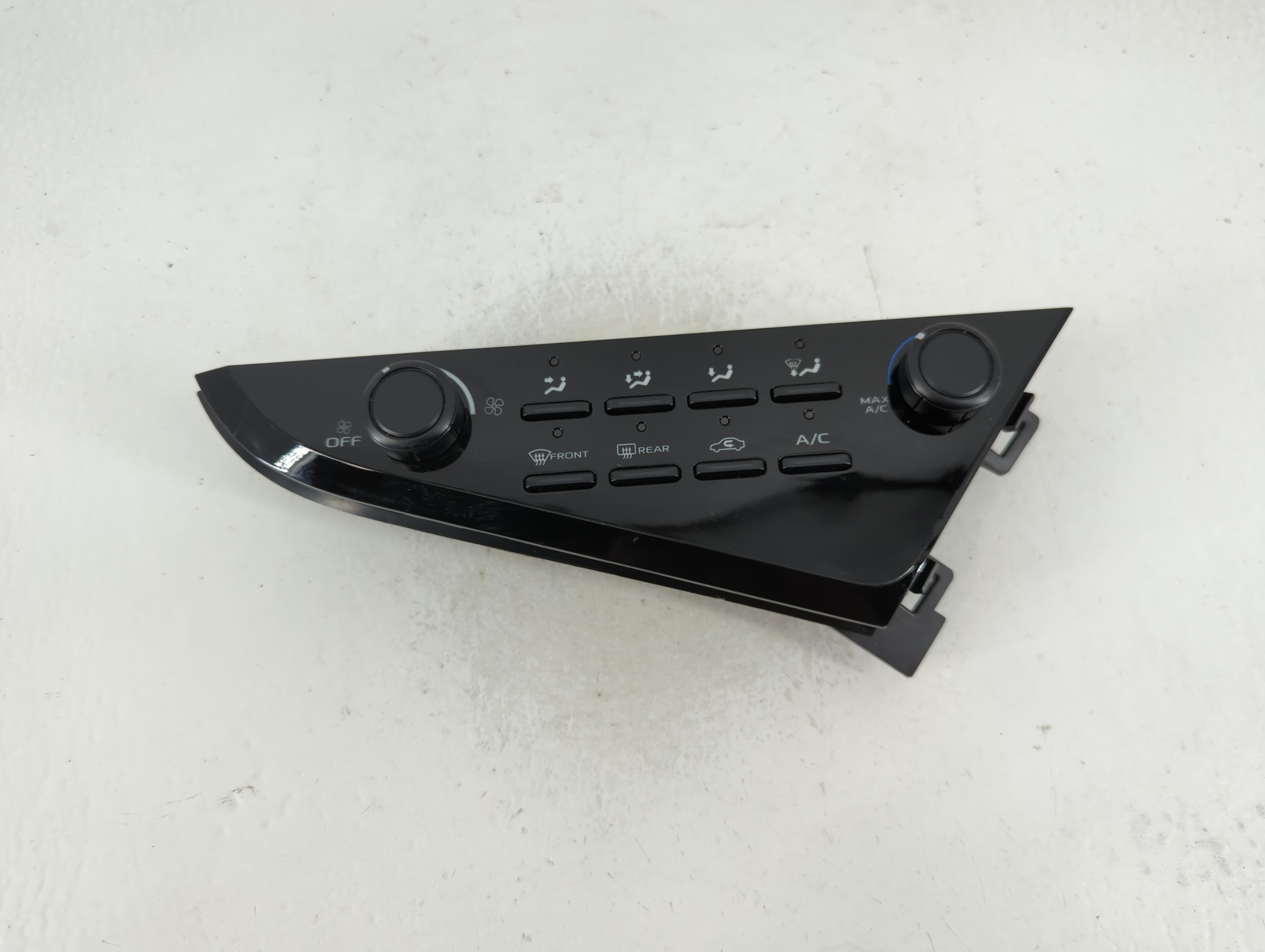 Picture of 2018-2022 Toyota Camry Ac Heater Roof Climate Control 55900-06470 1125306