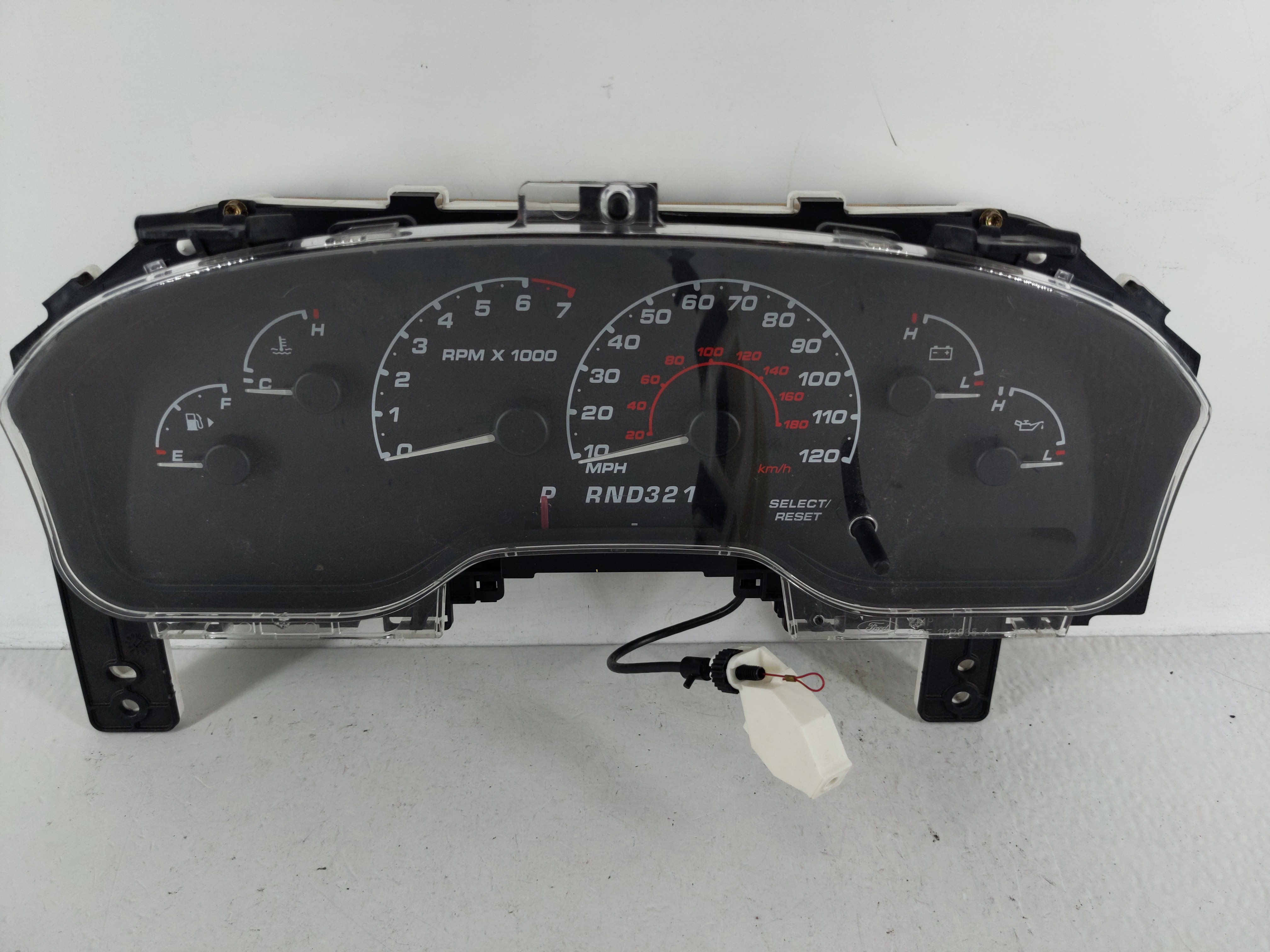 2002-2002 Ford Explorer Speedometer Instrument Cluster Gauges 1125348 - Oemusedautoparts1.com