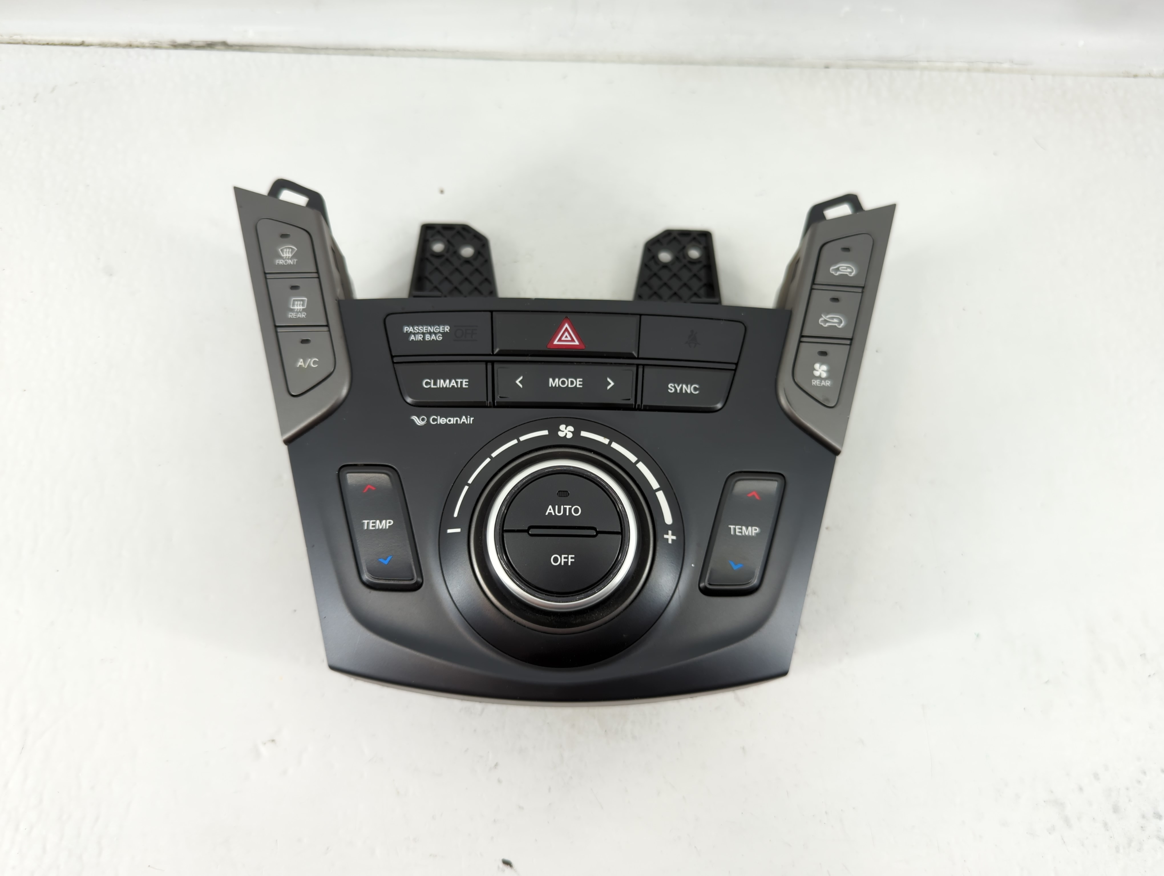Picture of 2017-2018 Hyundai Santa Fe Ac Heater Climate Control 97250-2wxxx 1125360