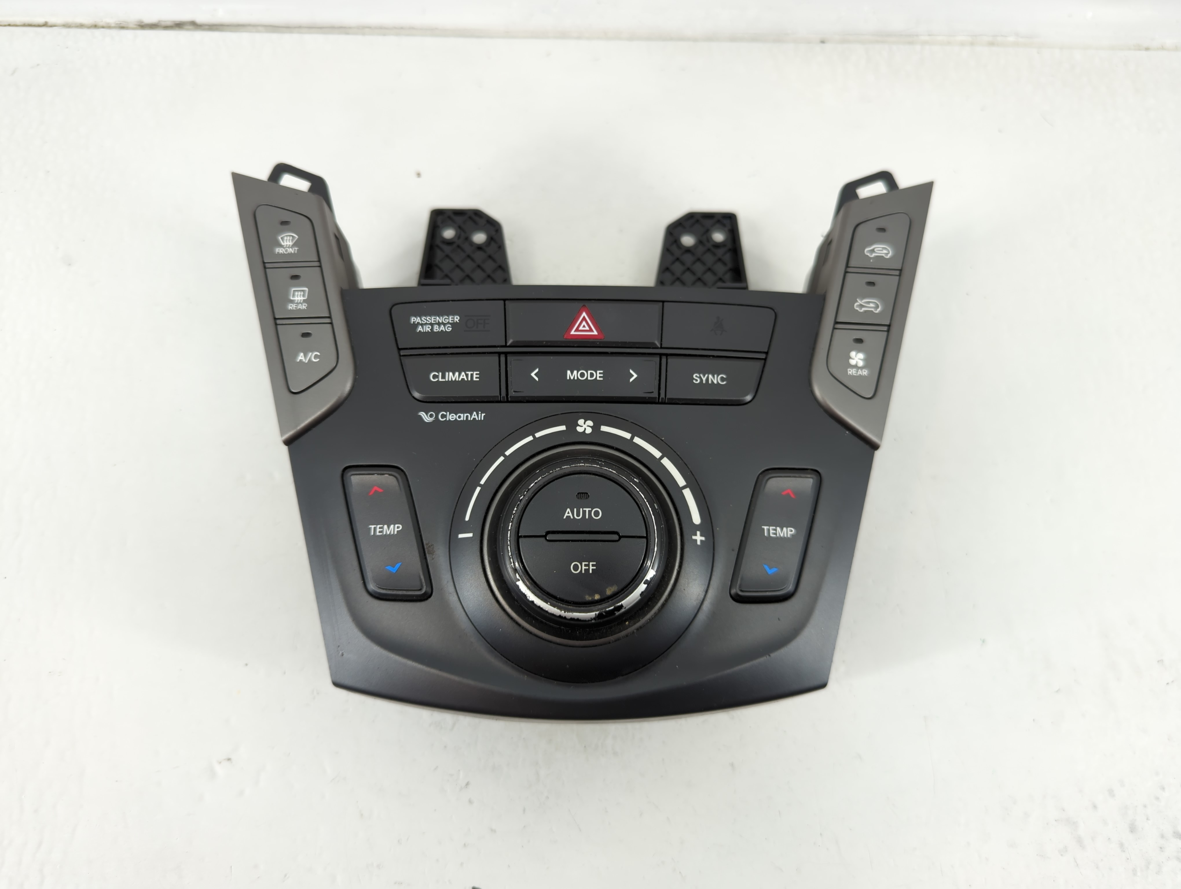 Picture of 2017-2018 Hyundai Santa Fe Ac Heater Climate Control Temperature Oem 1125362