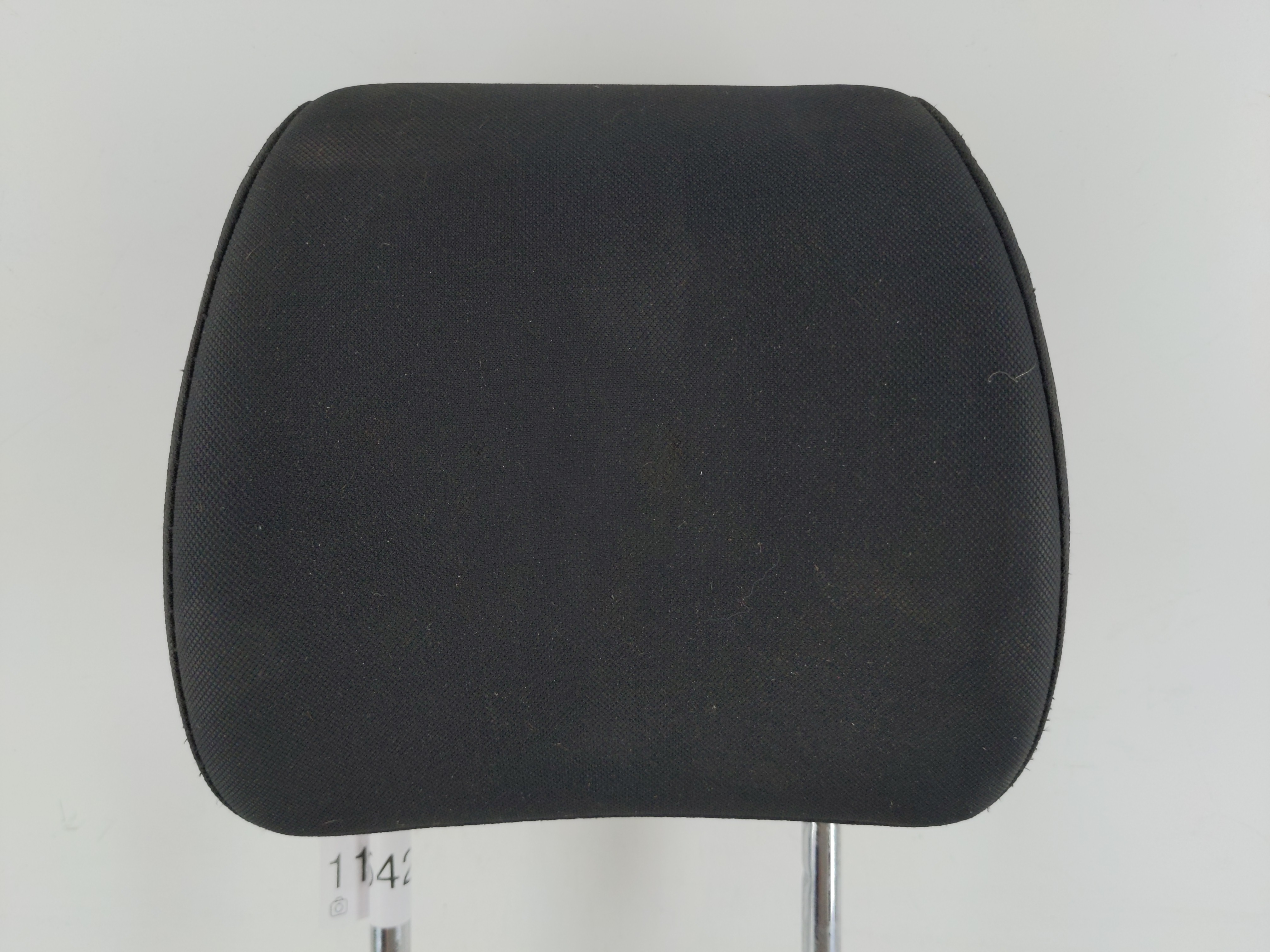 Picture of 2016-2018 Hyundai Tucson Headrest Head Rest Front Driver Passenger Seat 1125422
