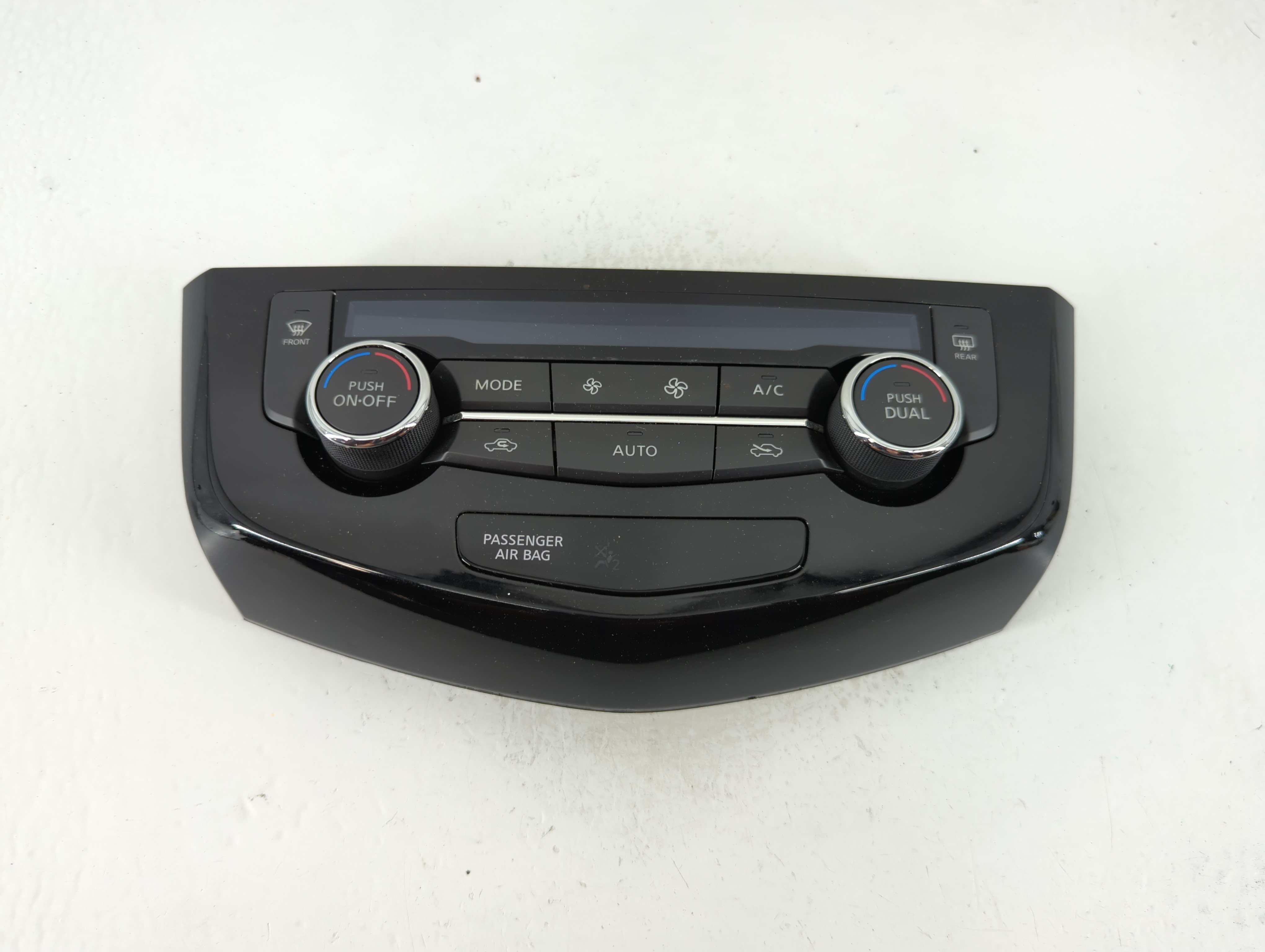 Picture of 2017-2020 Nissan Rogue Ac Heater Climate Control 27500 7fe0a 1125474
