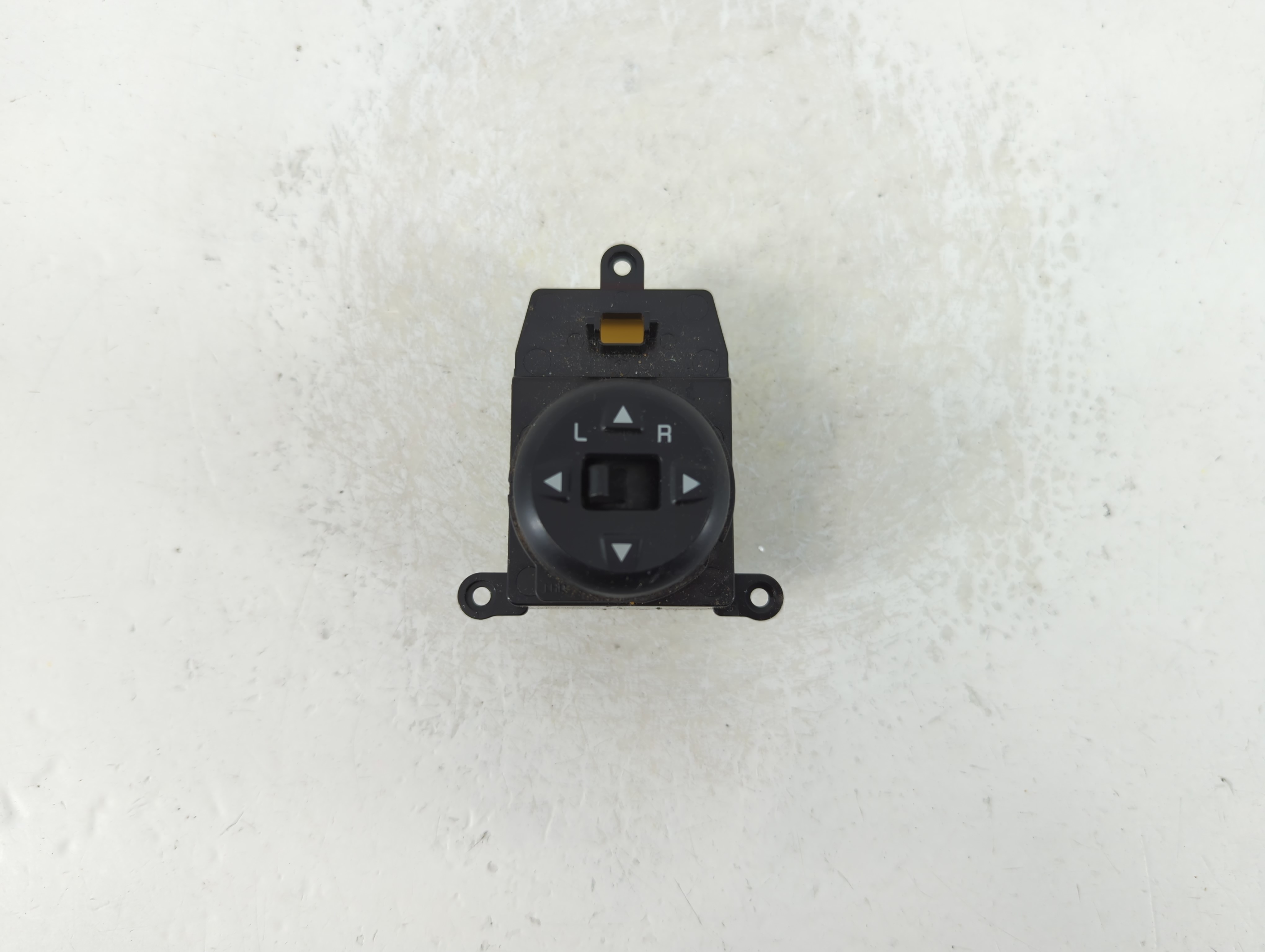 Picture of 2012-2017 Kia Rio Driver Left Door Master Power Window Switch 1125479