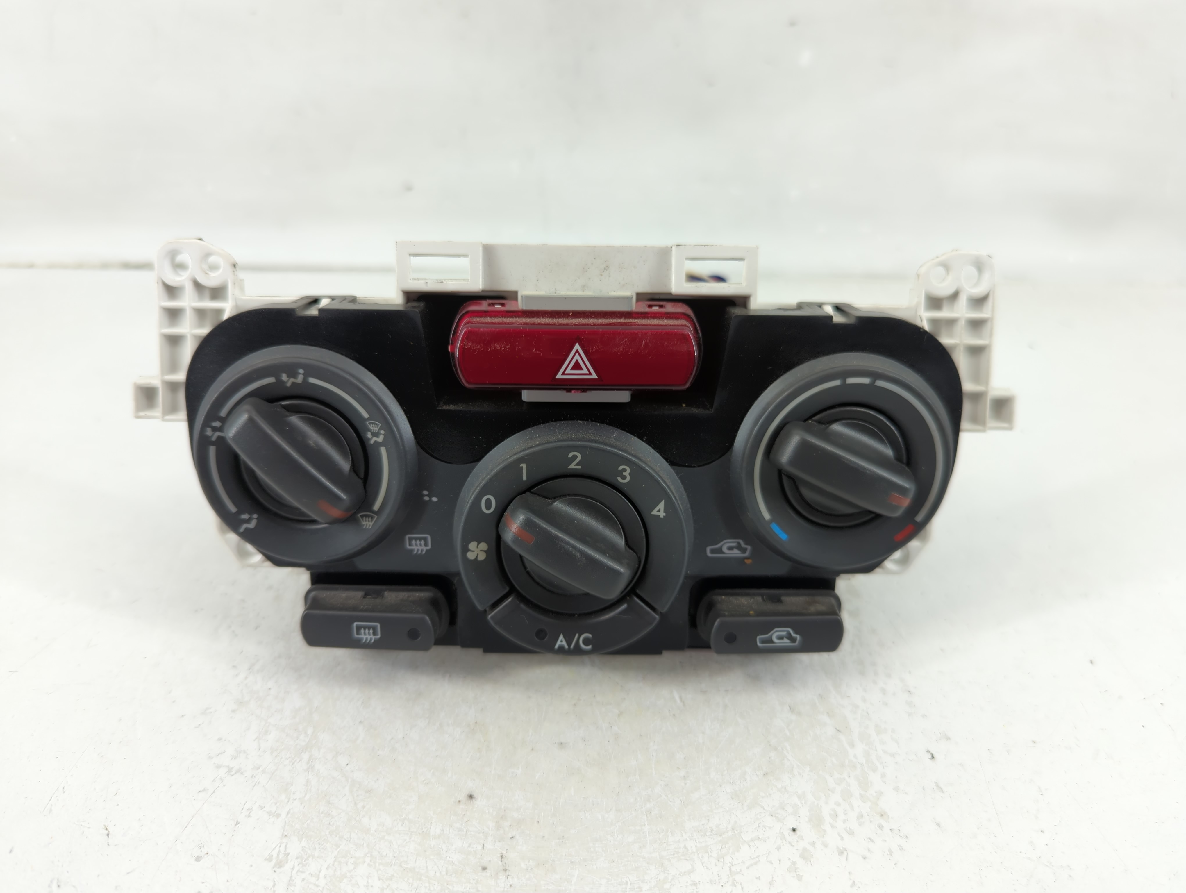 Picture of 2012 Subaru Forester Ac Heater Climate Control 72311sc011 1125549