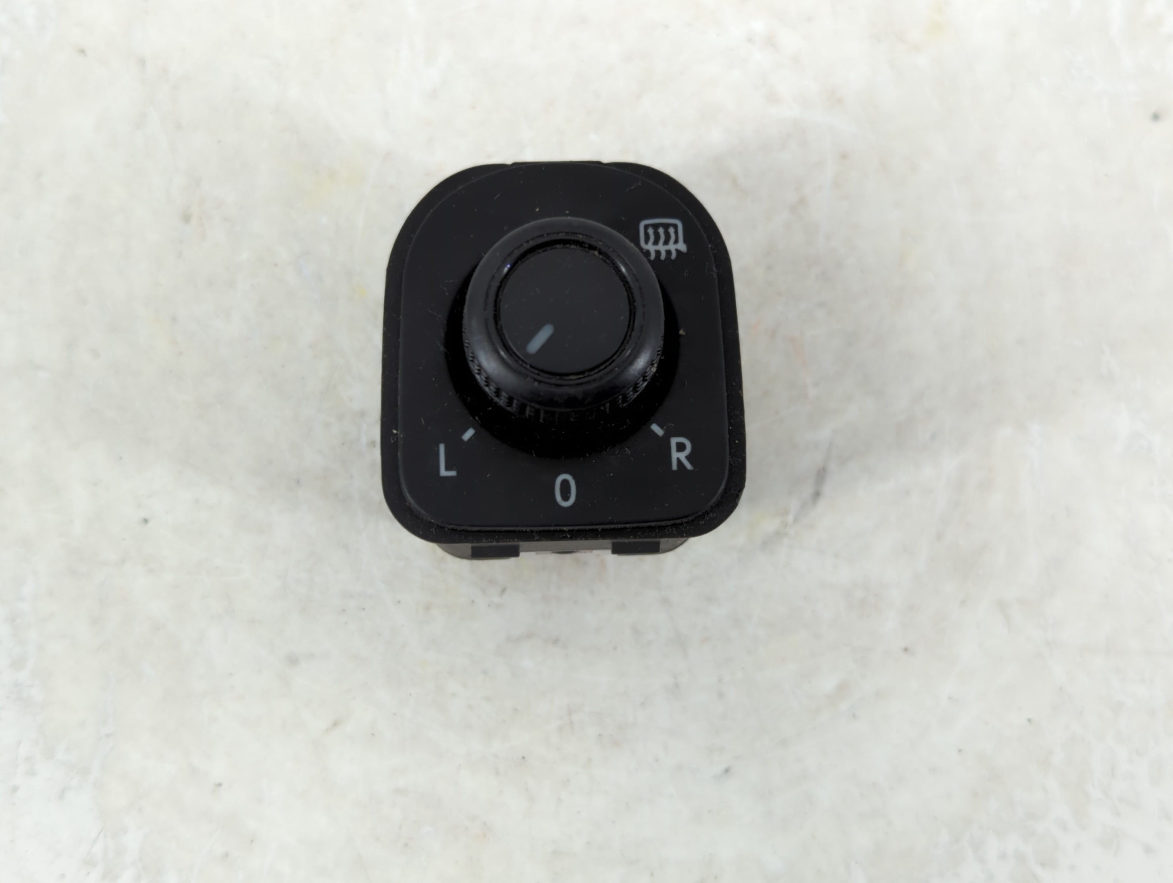 Picture of 2009-2018 Volkswagen Tiguan Driver Left Door Master Power Window Switch 1125581