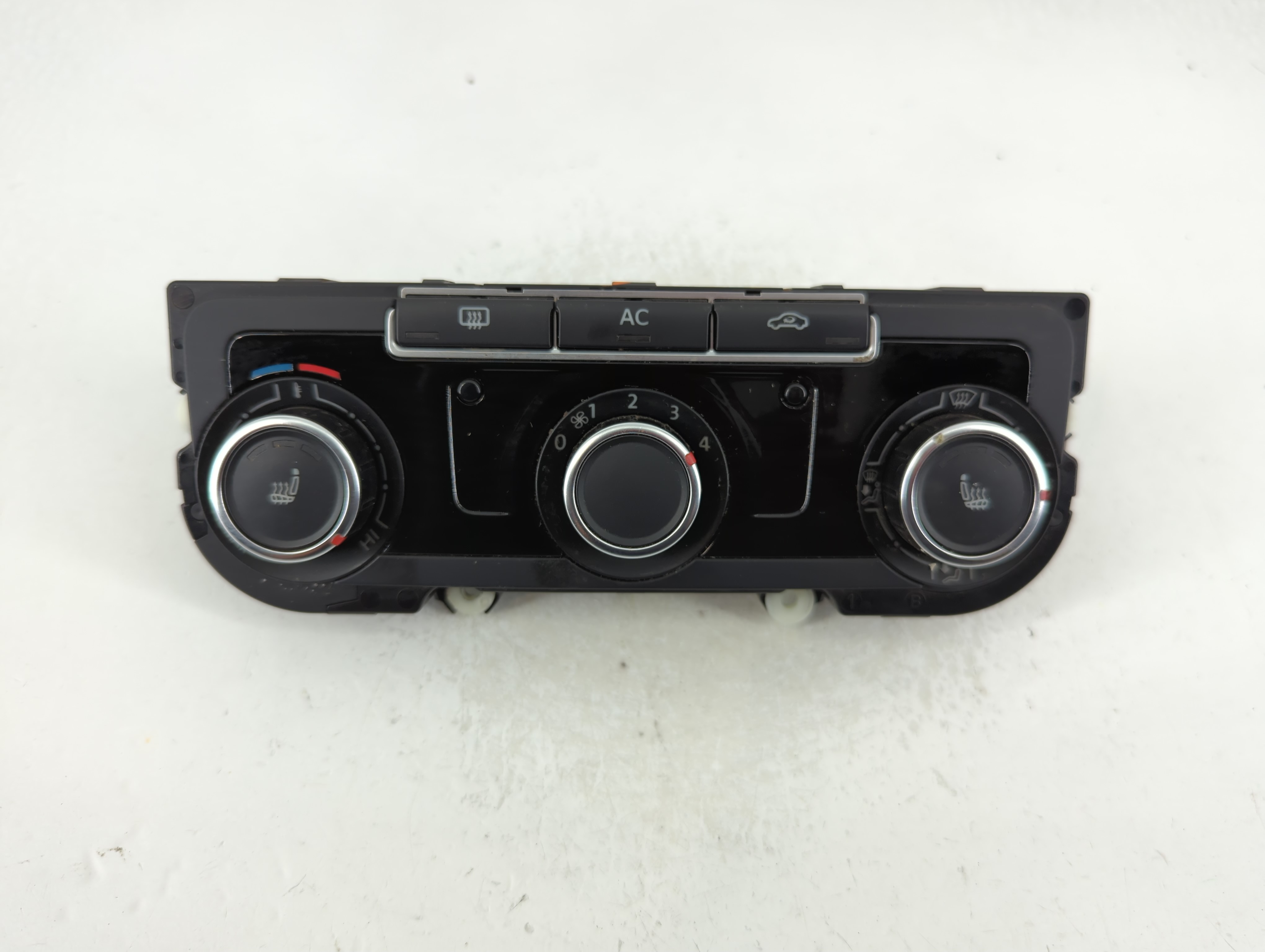 Picture of 2012-2012 Volkswagen Tiguan Ac Heater Climate Control Temperature Oem 1125600