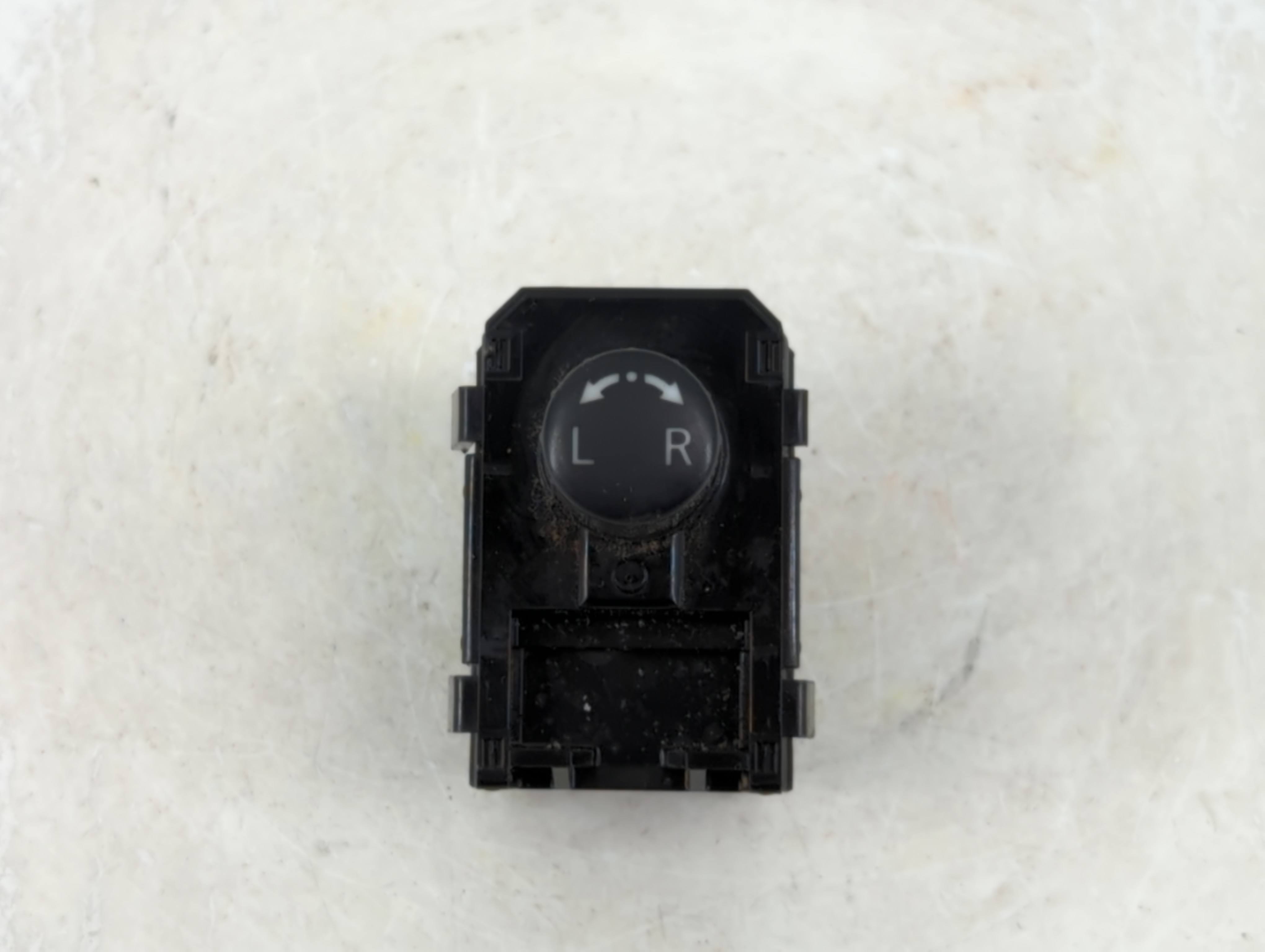 2007-2013 Nissan Altima Driver Left Door Master Power Window Switch 1125616 - Oemusedautoparts1.com
