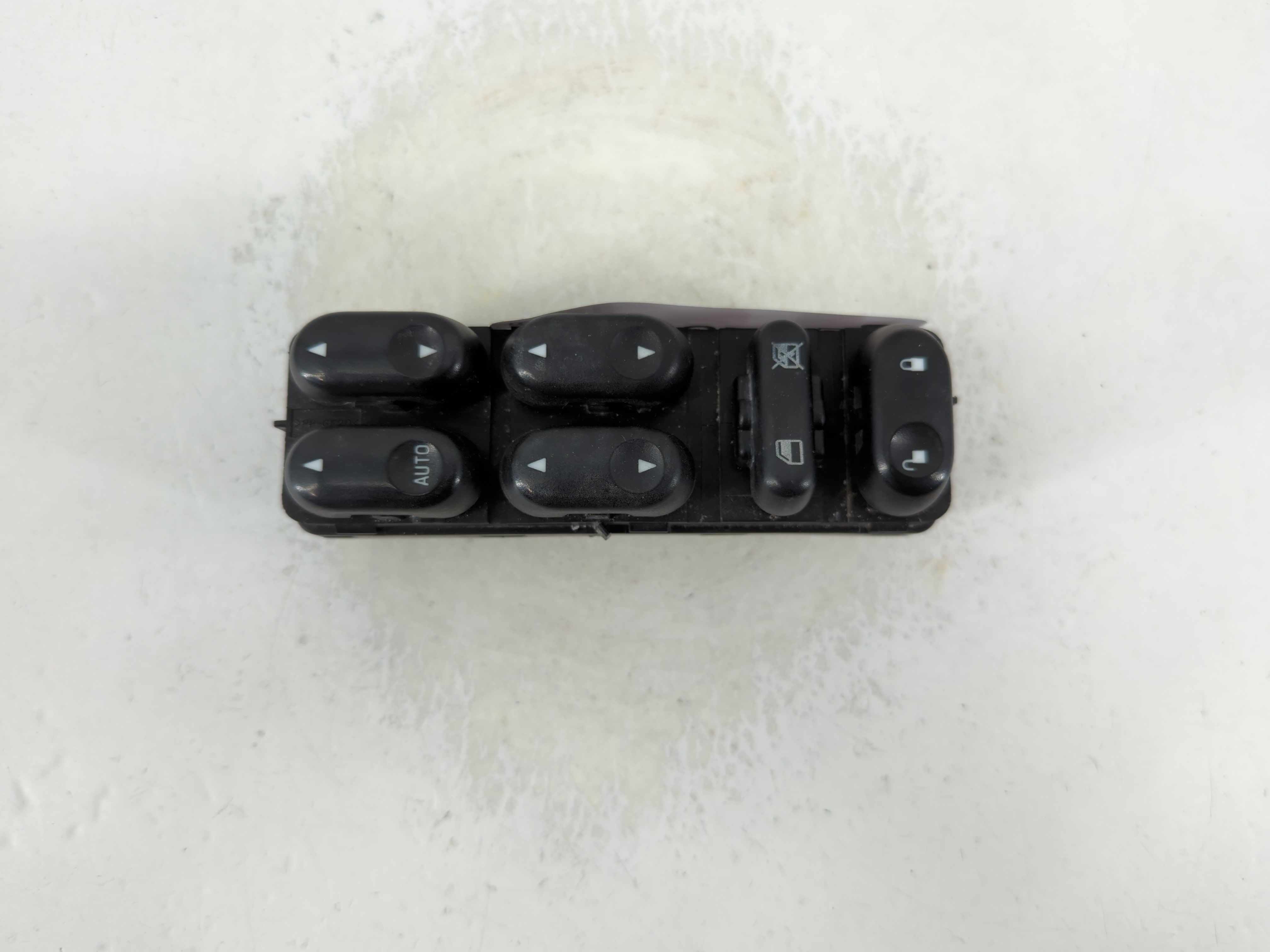 2001-2007 Ford Escape Driver Left Door Master Power Window Switch 1125626 - Oemusedautoparts1.com