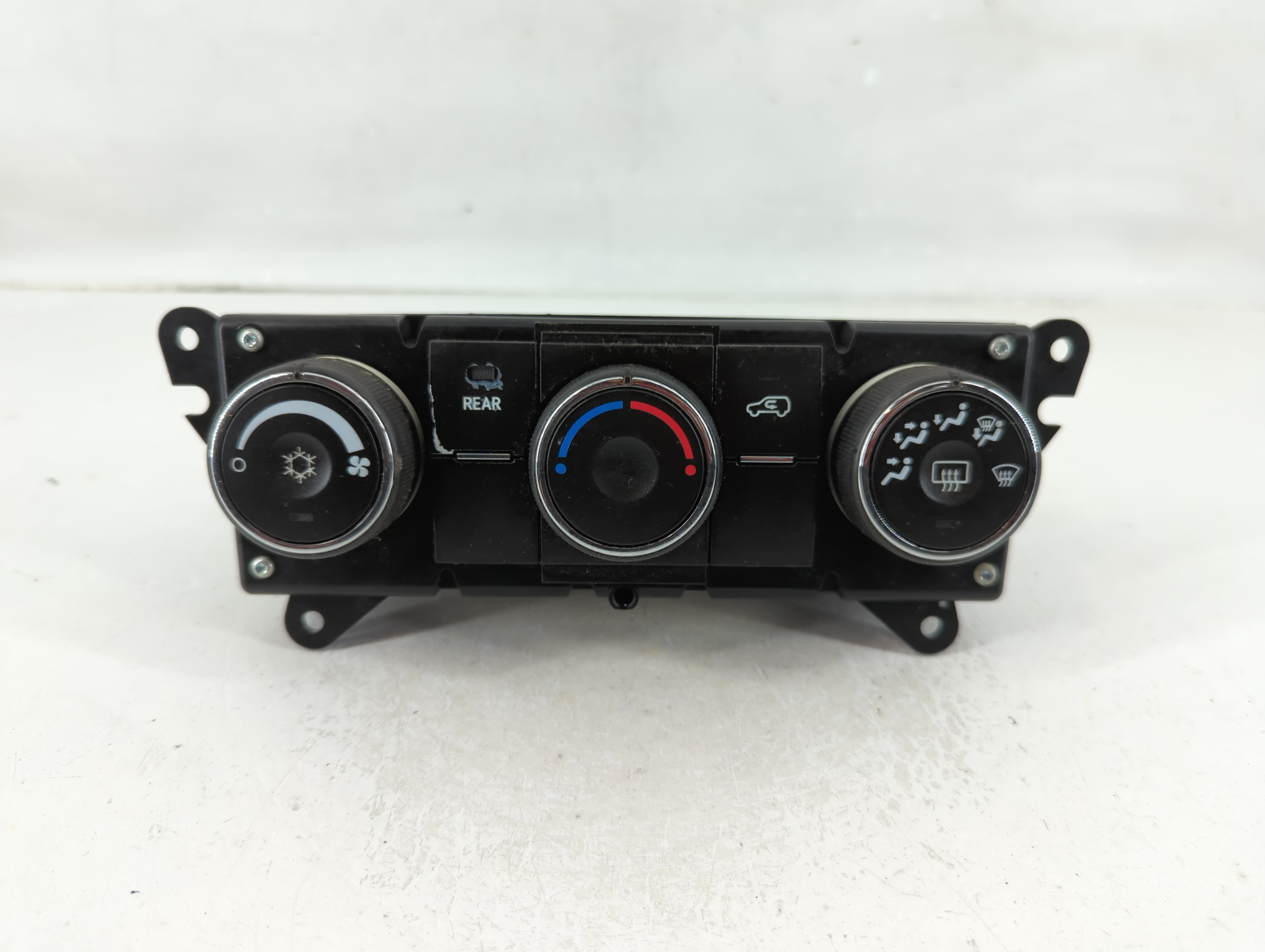 Picture of 2010 Chevrolet Traverse Ac Heater Climate Control 20887777 1125635