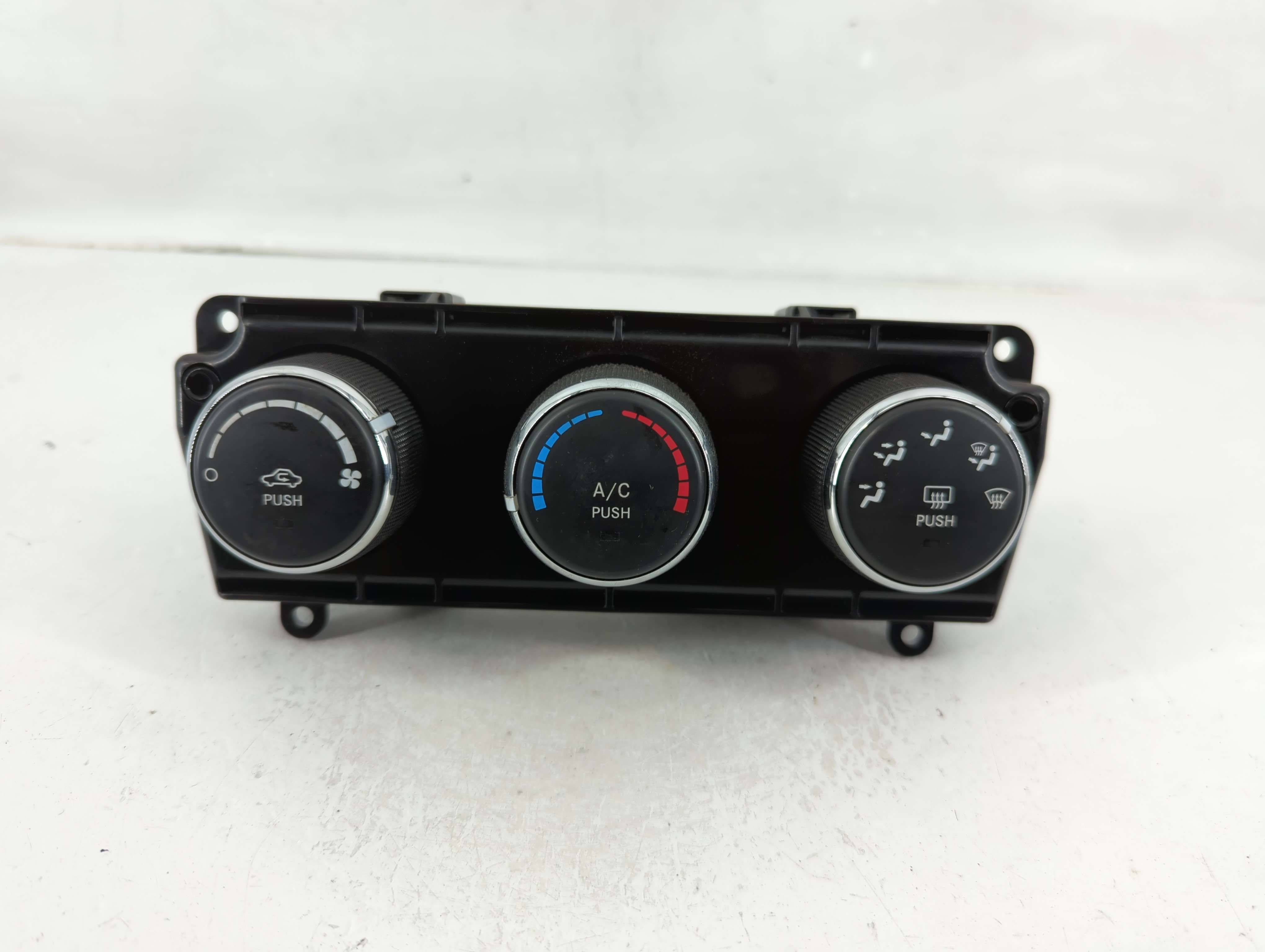 Picture of 2010-2012 Jeep Liberty Ac Heater Climate Control P55111943ae 1125636