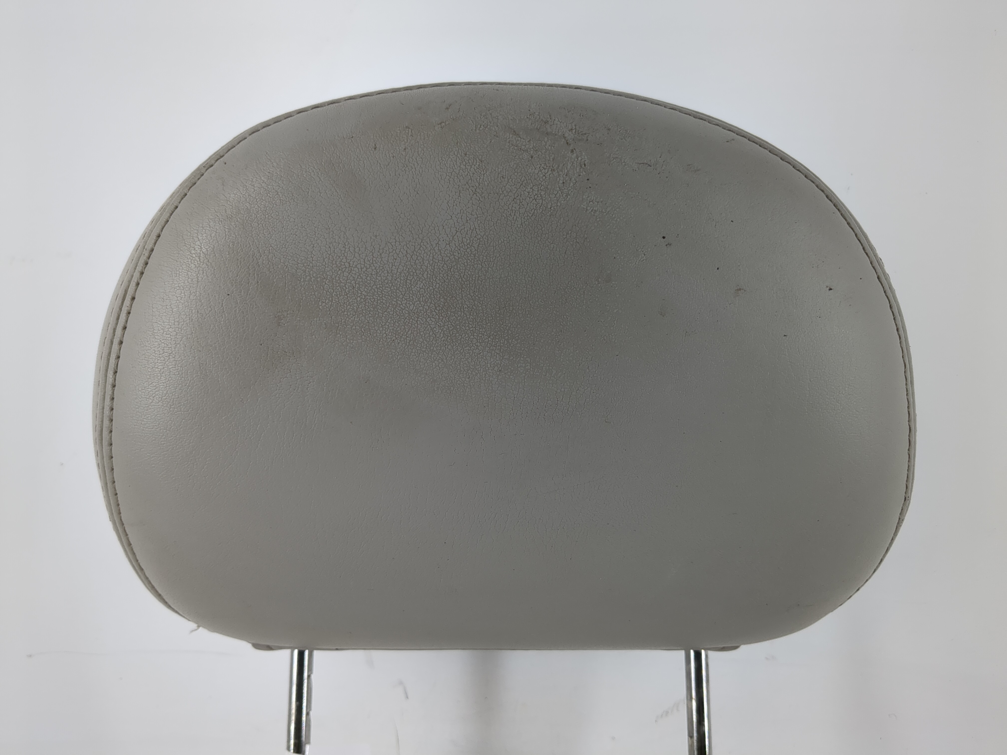 2011-2011 Buick Lucerne Headrest Head Rest Front Driver Passenger Seat 1125650 - Oemusedautoparts1.com