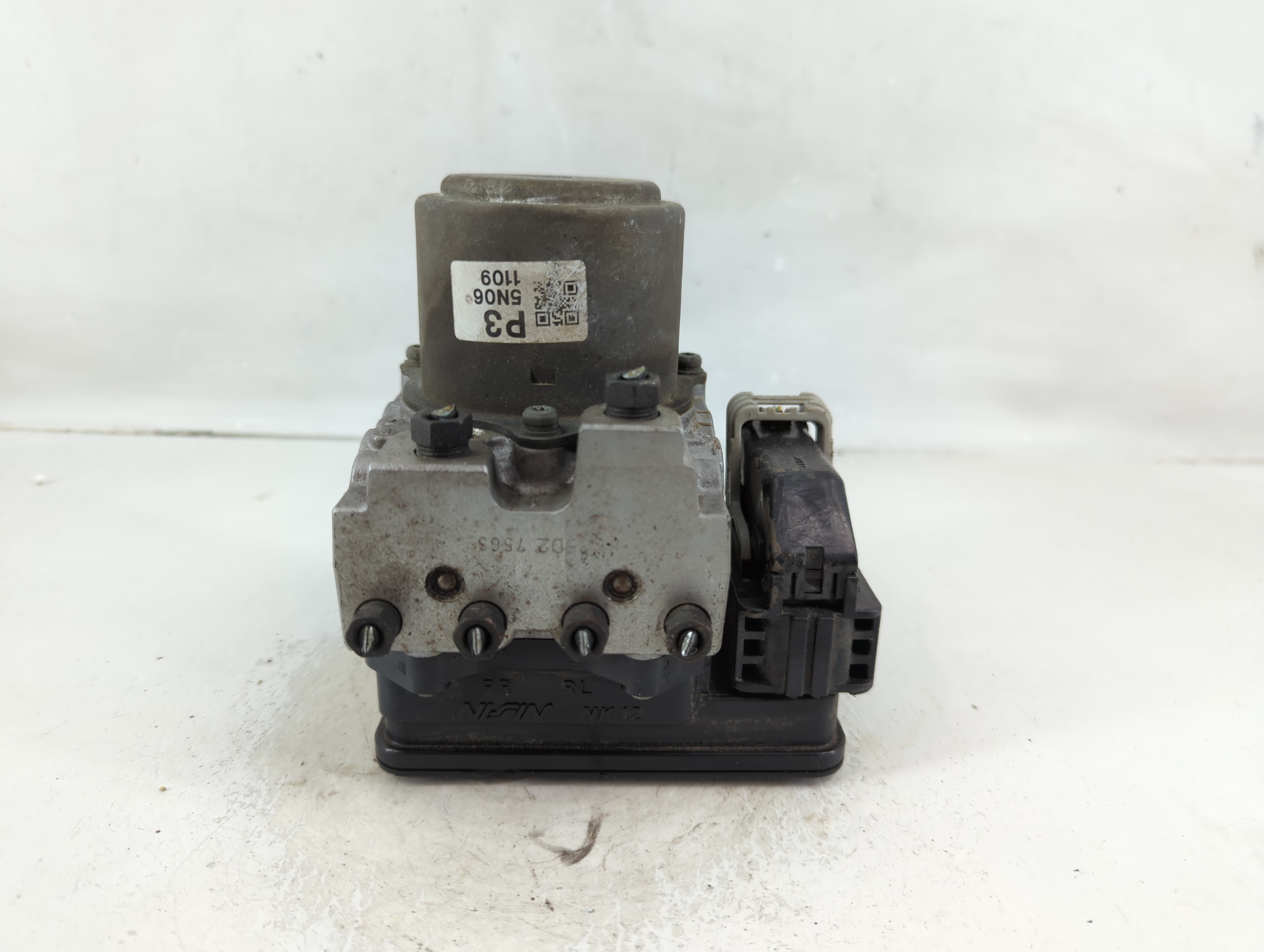 Picture of 2006-2007 Honda Accord Abs Pump Control Module 1125660